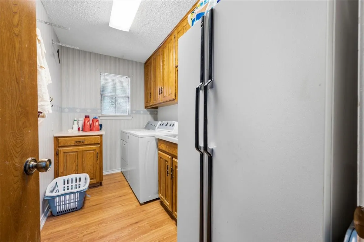 Sink and room for extra food storage!