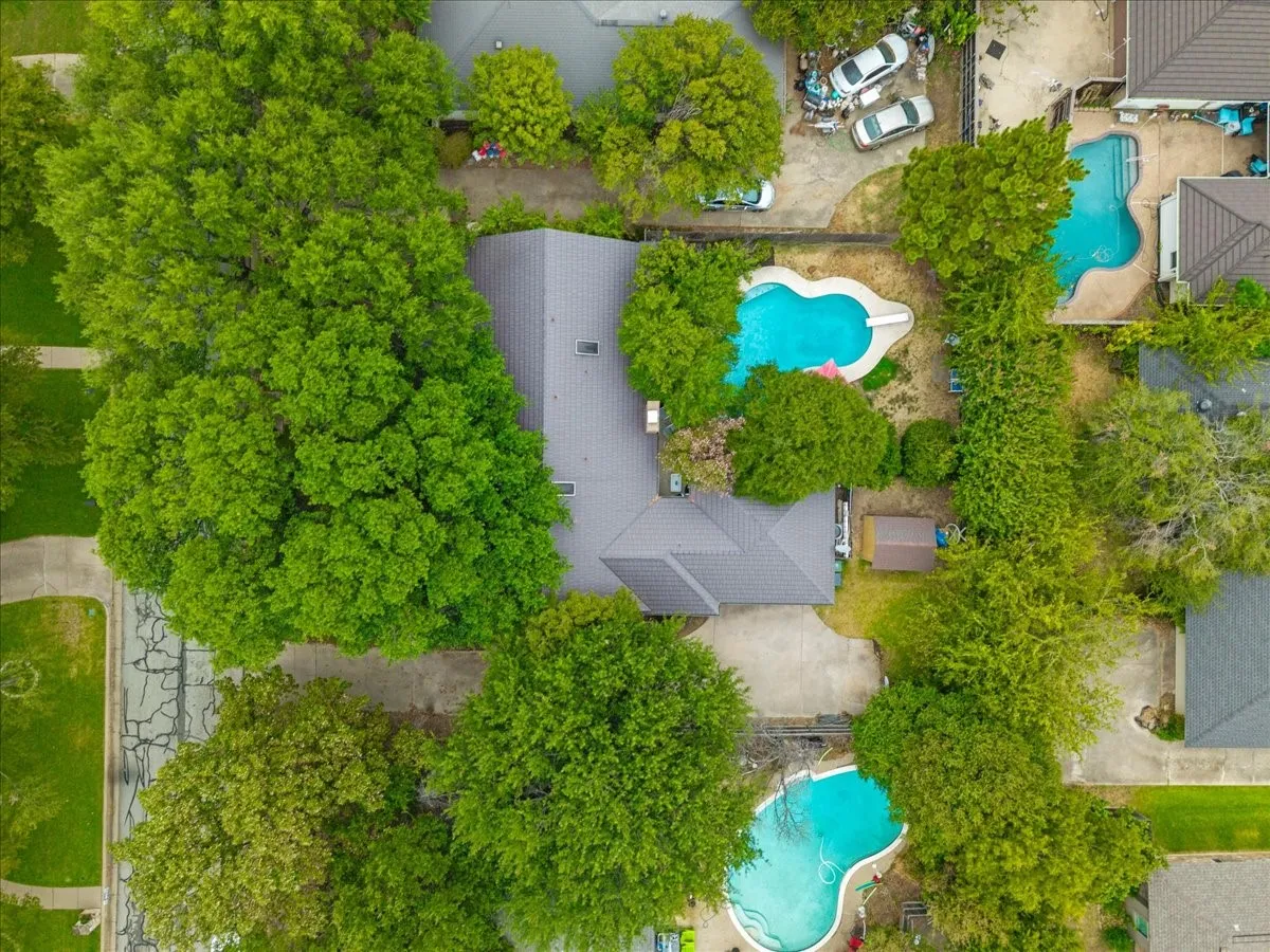 Single Family Residence For Sale in Tarrant County , 4604 Clay Court Lane, Arlington, Texas 76017, 4 Bedroom, 3 Bathroom, 2 Garage spaces, 2,445 Sqft, built in 1980, mls#21374903, Real Estate Agent in Arlington, Homes For Sale in Tarrant county, Homes For Sale in Arlington, Realtor in Arlington Texas, Real Estate Brokerage Independent Realty Texas, Luminita Cordes Realtor