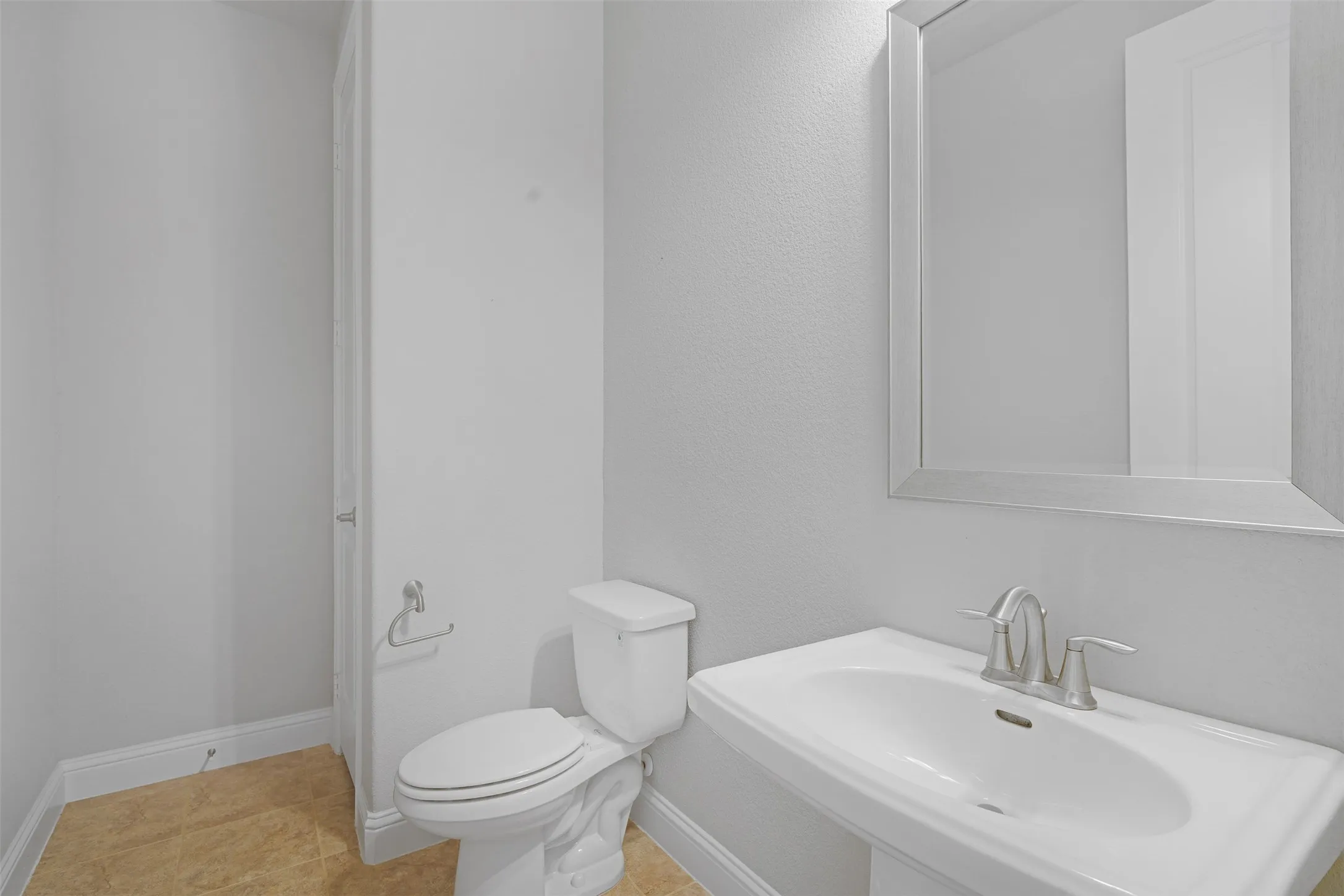 Single Family Residence For Rent in Denton County , 4458 Hartebeest Trail, Frisco, Texas 75034, 4 Bedroom, 4 Bathroom, 3 Garage spaces, 3,823 Sqft, built in 2016, mls#21378842, Real Estate Agent in Frisco, Homes For Rent in Denton county, Homes For Rent in Frisco, Realtor in Frisco Texas, Real Estate Brokerage Independent Realty Texas, Luminita Cordes Realtor