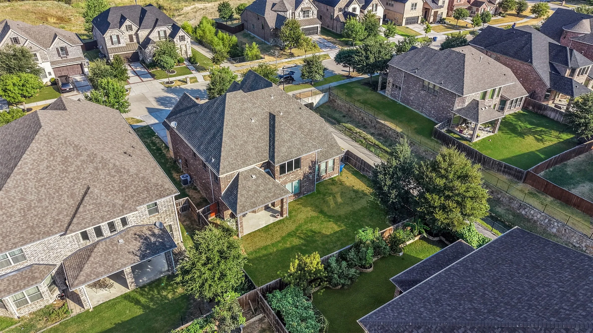 Single Family Residence For Rent in Denton County , 4458 Hartebeest Trail, Frisco, Texas 75034, 4 Bedroom, 4 Bathroom, 3 Garage spaces, 3,823 Sqft, built in 2016, mls#21378842, Real Estate Agent in Frisco, Homes For Rent in Denton county, Homes For Rent in Frisco, Realtor in Frisco Texas, Real Estate Brokerage Independent Realty Texas, Luminita Cordes Realtor
