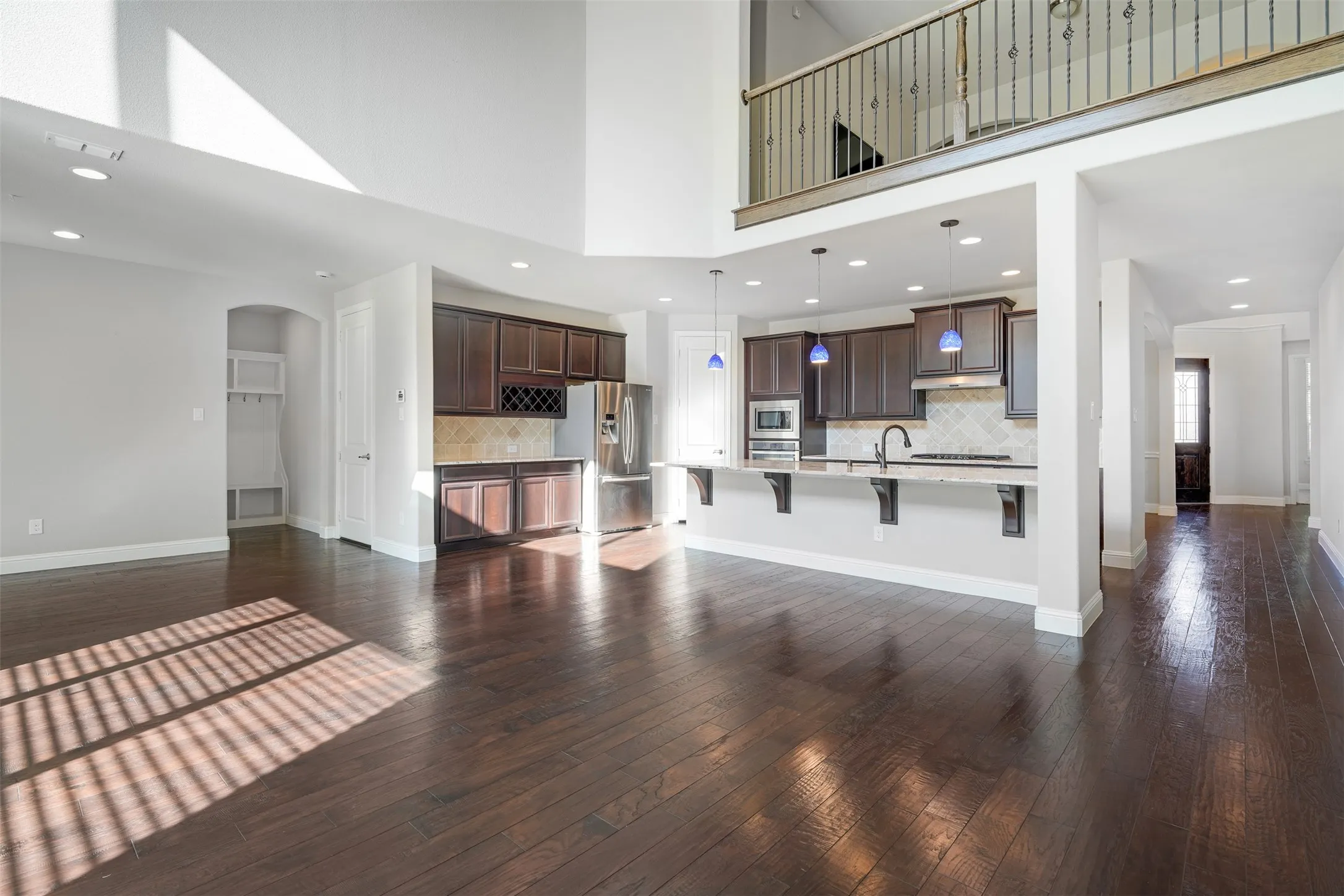 Single Family Residence For Rent in Denton County , 4458 Hartebeest Trail, Frisco, Texas 75034, 4 Bedroom, 4 Bathroom, 3 Garage spaces, 3,823 Sqft, built in 2016, mls#21378842, Real Estate Agent in Frisco, Homes For Rent in Denton county, Homes For Rent in Frisco, Realtor in Frisco Texas, Real Estate Brokerage Independent Realty Texas, Luminita Cordes Realtor