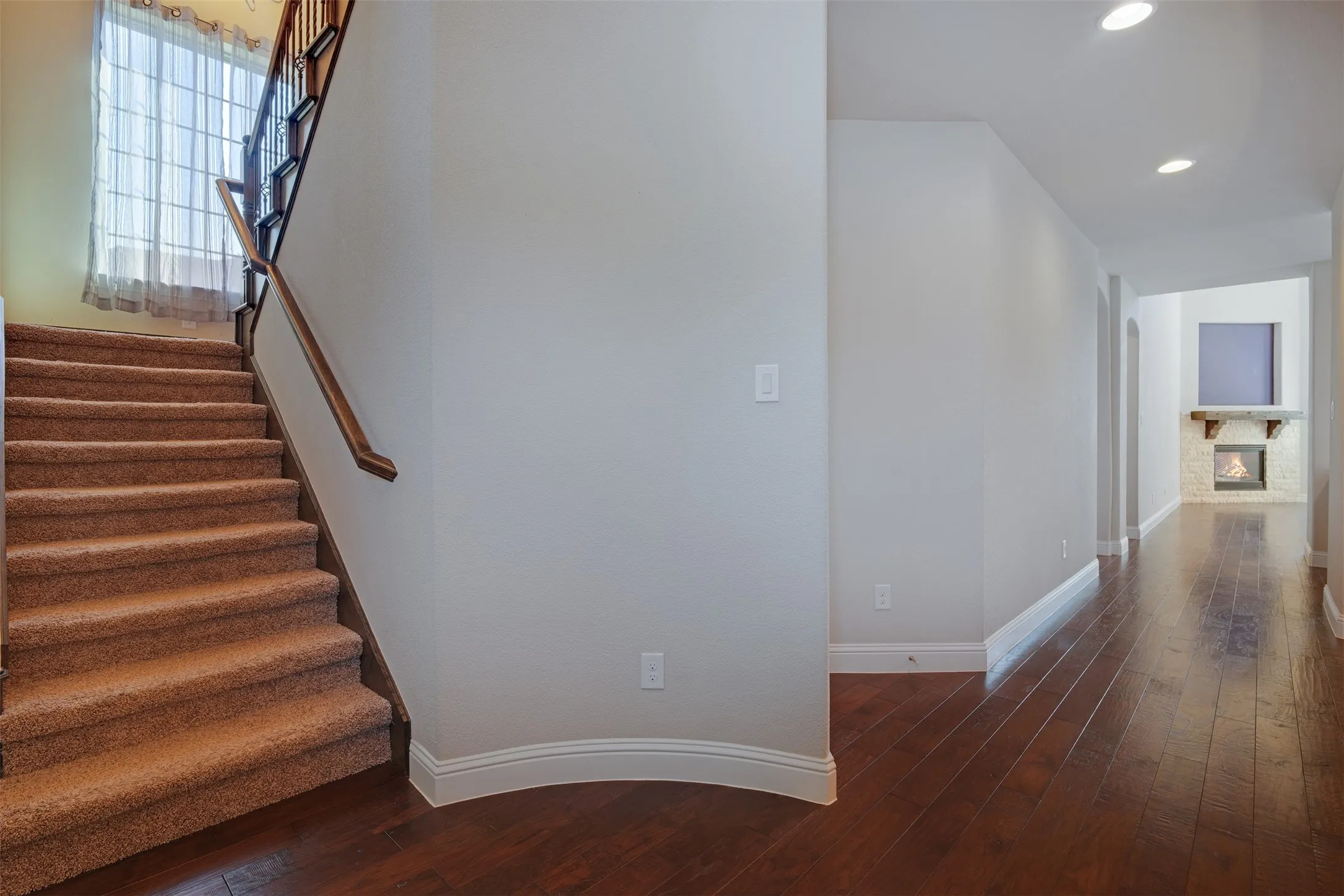 Single Family Residence For Rent in Denton County , 4458 Hartebeest Trail, Frisco, Texas 75034, 4 Bedroom, 4 Bathroom, 3 Garage spaces, 3,823 Sqft, built in 2016, mls#21378842, Real Estate Agent in Frisco, Homes For Rent in Denton county, Homes For Rent in Frisco, Realtor in Frisco Texas, Real Estate Brokerage Independent Realty Texas, Luminita Cordes Realtor