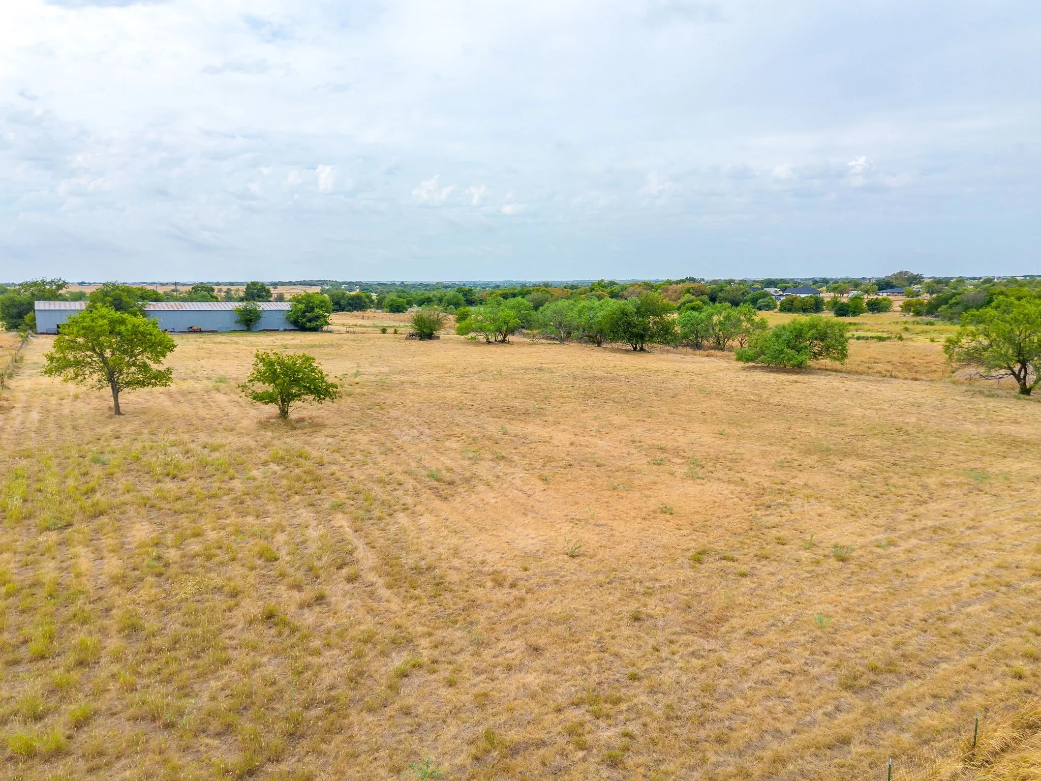 Single Family Residence For Sale in Johnson County , 7500 County Road 912, Joshua, Texas 76058, 3 Bedroom, 1 Bathroom, Garage spaces, 1,844 Sqft, built in 0, mls#21374039, Real Estate Agent in Joshua, Homes For Sale in Johnson county, Homes For Sale in Joshua, Realtor in Joshua Texas, Real Estate Brokerage Independent Realty Texas, Luminita Cordes Realtor