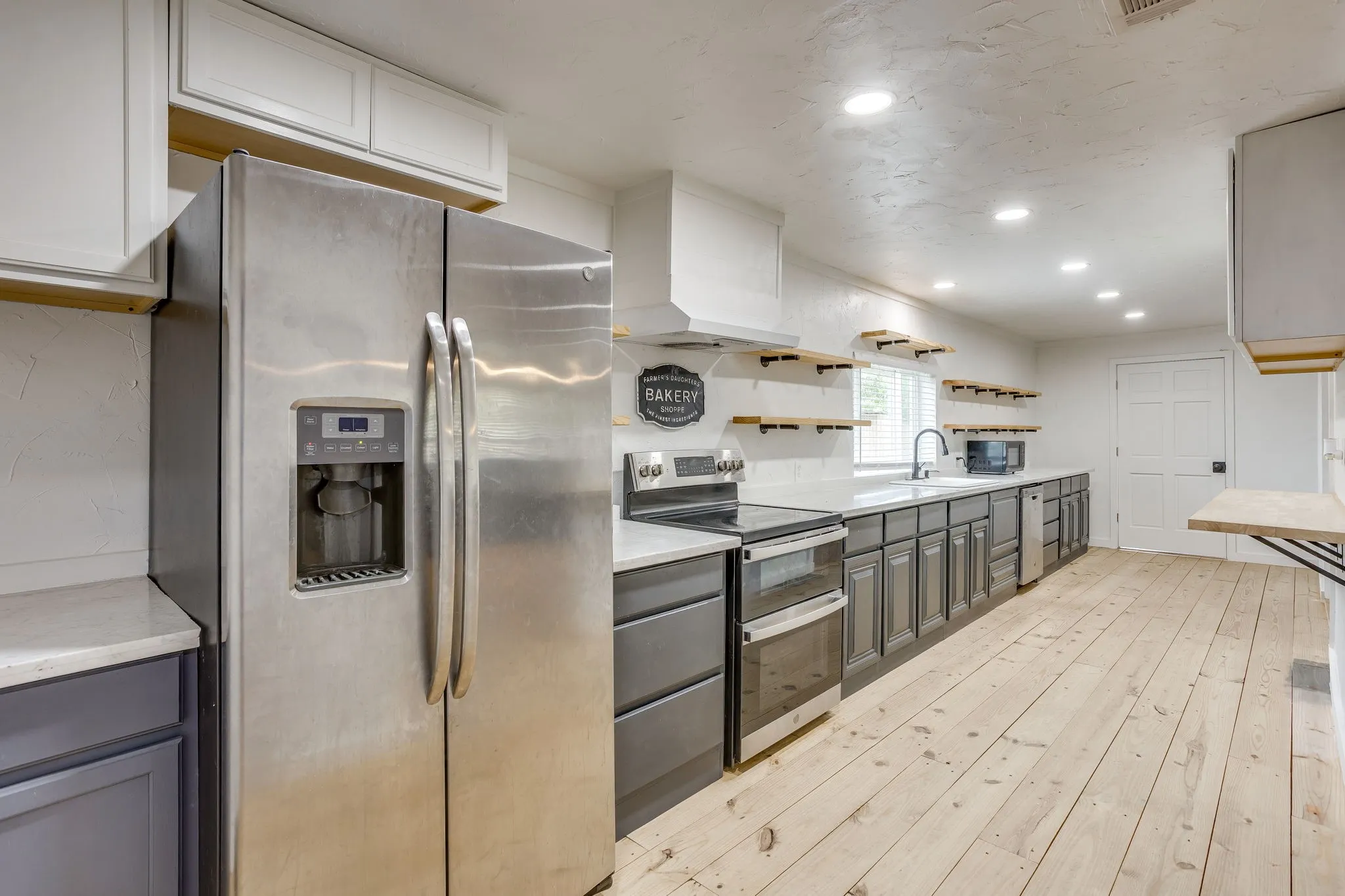 Single Family Residence For Sale in Johnson County , 7500 County Road 912, Joshua, Texas 76058, 3 Bedroom, 1 Bathroom, Garage spaces, 1,844 Sqft, built in 0, mls#21374039, Real Estate Agent in Joshua, Homes For Sale in Johnson county, Homes For Sale in Joshua, Realtor in Joshua Texas, Real Estate Brokerage Independent Realty Texas, Luminita Cordes Realtor