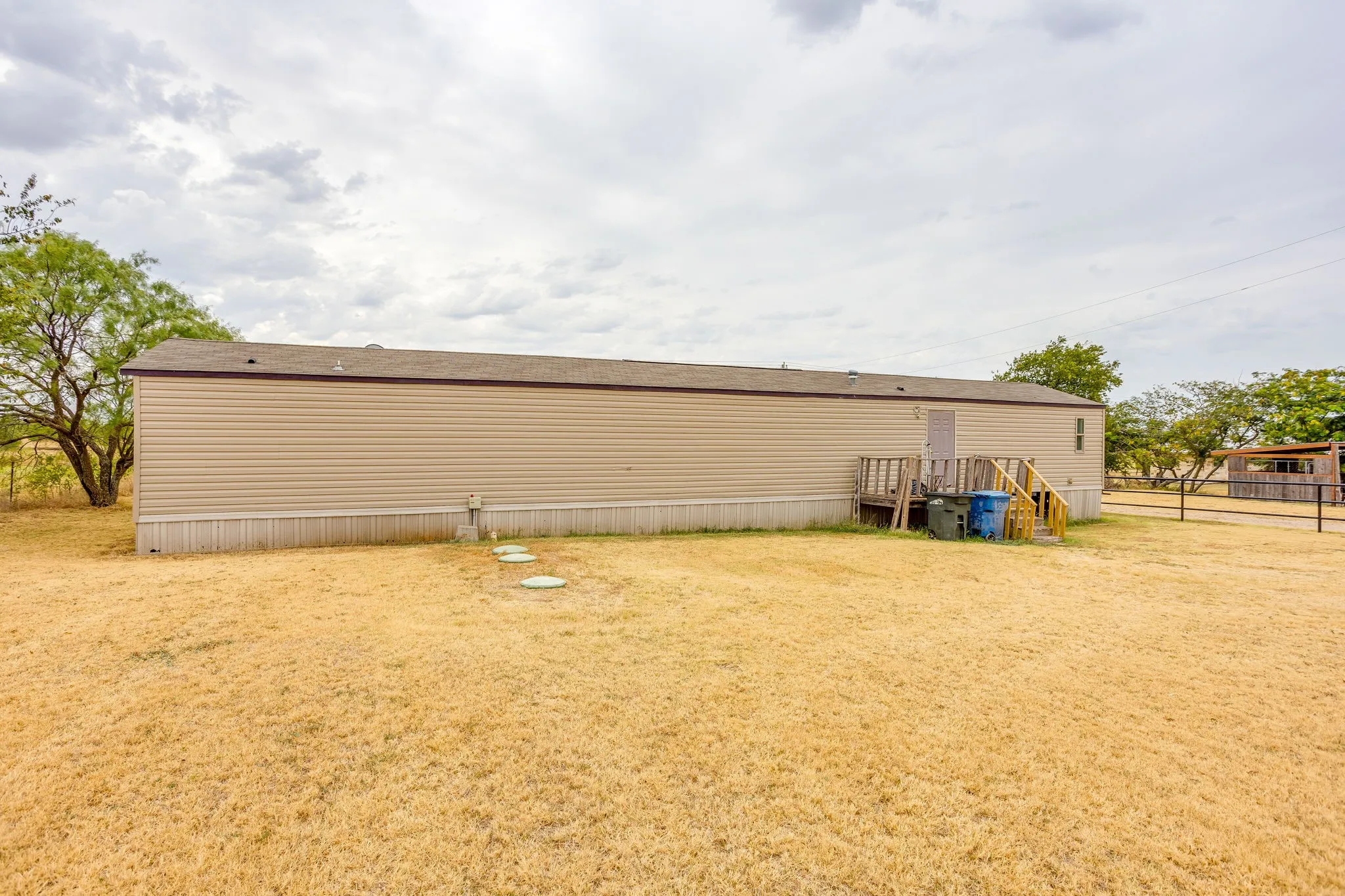 Single Family Residence For Sale in Johnson County , 7500 County Road 912, Joshua, Texas 76058, 3 Bedroom, 1 Bathroom, Garage spaces, 1,844 Sqft, built in 0, mls#21374039, Real Estate Agent in Joshua, Homes For Sale in Johnson county, Homes For Sale in Joshua, Realtor in Joshua Texas, Real Estate Brokerage Independent Realty Texas, Luminita Cordes Realtor