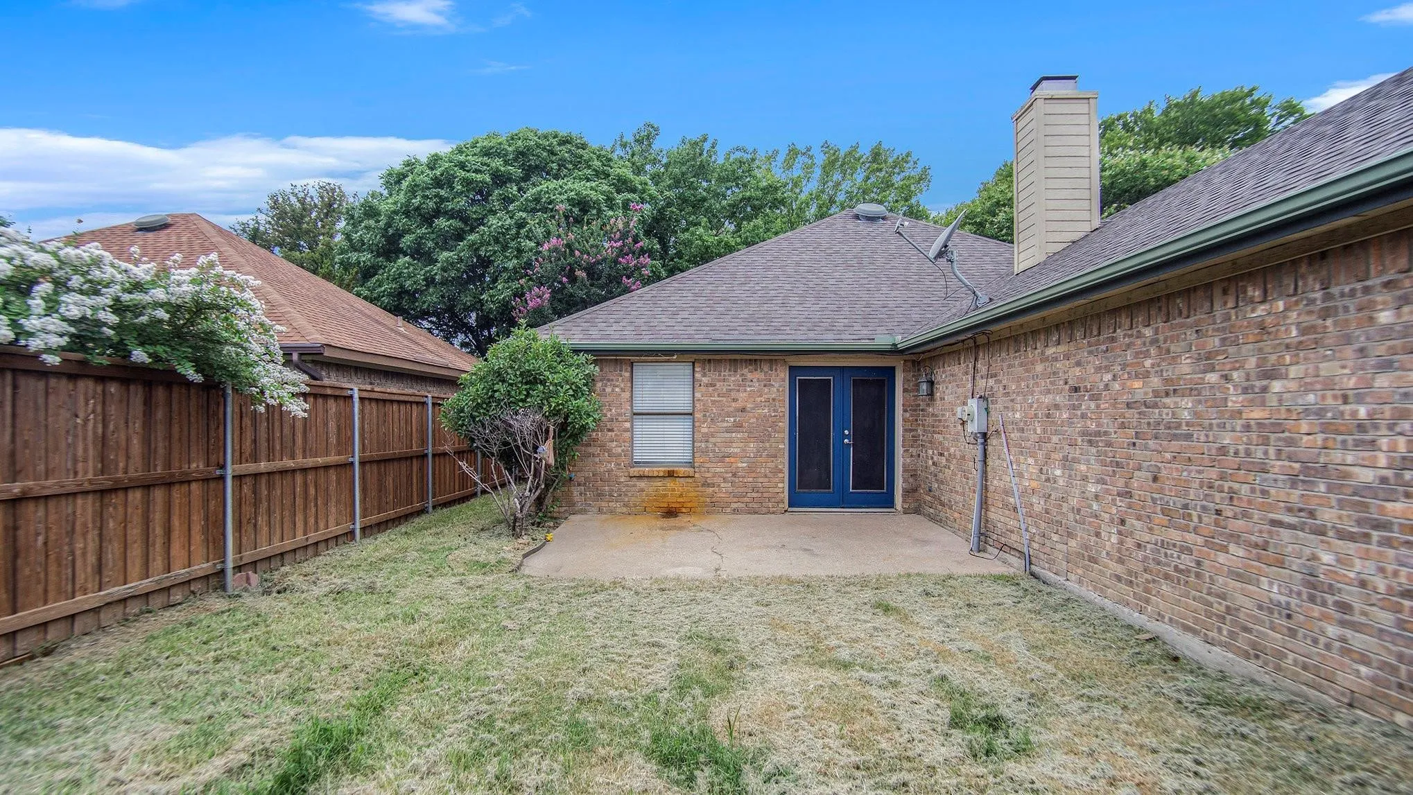 Single Family Residence For Rent in Tarrant County , 6908 Bentley Avenue, Fort Worth, Texas 76137, 3 Bedroom, 2 Bathroom, 2 Garage spaces, 1,529 Sqft, built in 1988, mls#21378868, Real Estate Agent in Fort Worth, Homes For Rent in Tarrant county, Homes For Rent in Fort Worth, Realtor in Fort Worth Texas, Real Estate Brokerage Independent Realty Texas, Luminita Cordes Realtor