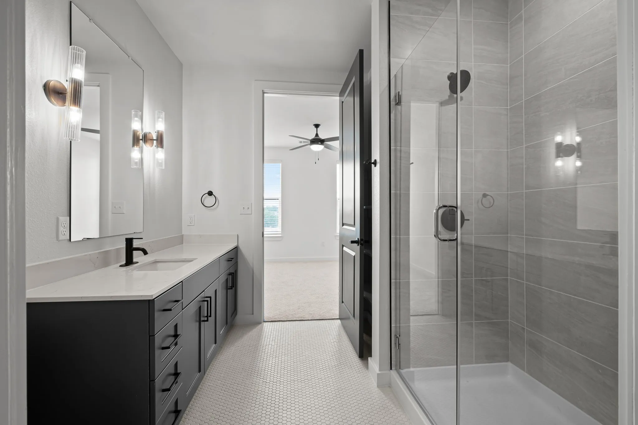 Apartment For Rent in Dallas County , 1100 N Zang Boulevard 503, Dallas, Texas 75203, 1 Bedroom, 1 Bathroom, Garage spaces, 717 Sqft, built in 2023, mls#21378876, Real Estate Agent in Dallas, Homes For Rent in Dallas county, Homes For Rent in Dallas, Realtor in Dallas Texas, Real Estate Brokerage Independent Realty Texas, Luminita Cordes Realtor