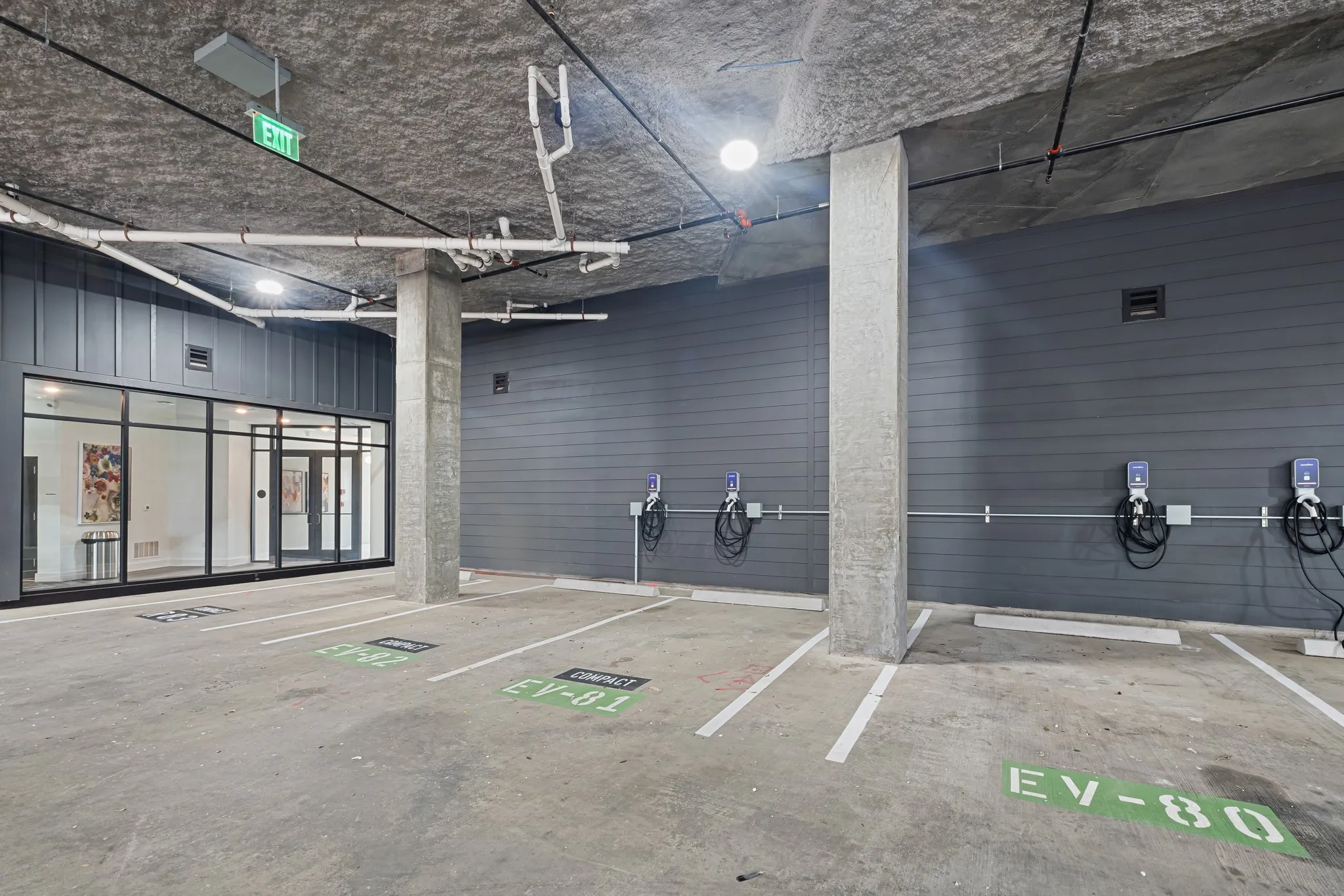 Apartment For Rent in Dallas County , 1100 N Zang Boulevard 503, Dallas, Texas 75203, 1 Bedroom, 1 Bathroom, Garage spaces, 717 Sqft, built in 2023, mls#21378876, Real Estate Agent in Dallas, Homes For Rent in Dallas county, Homes For Rent in Dallas, Realtor in Dallas Texas, Real Estate Brokerage Independent Realty Texas, Luminita Cordes Realtor