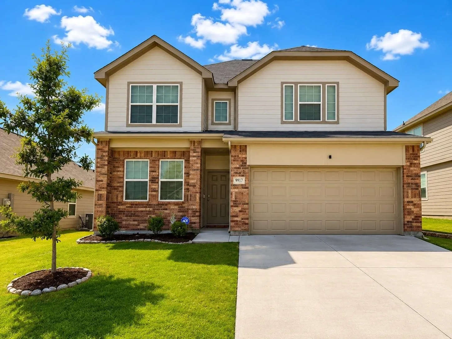 Single Family Residence For Rent in Tarrant County , 9917 Dynamics Drive, Fort Worth, Texas 76131, 4 Bedroom, 3 Bathroom, 2 Garage spaces, 2,051 Sqft, built in 2023, mls#21378882, Real Estate Agent in Fort Worth, Homes For Rent in Tarrant county, Homes For Rent in Fort Worth, Realtor in Fort Worth Texas, Real Estate Brokerage Independent Realty Texas, Luminita Cordes Realtor