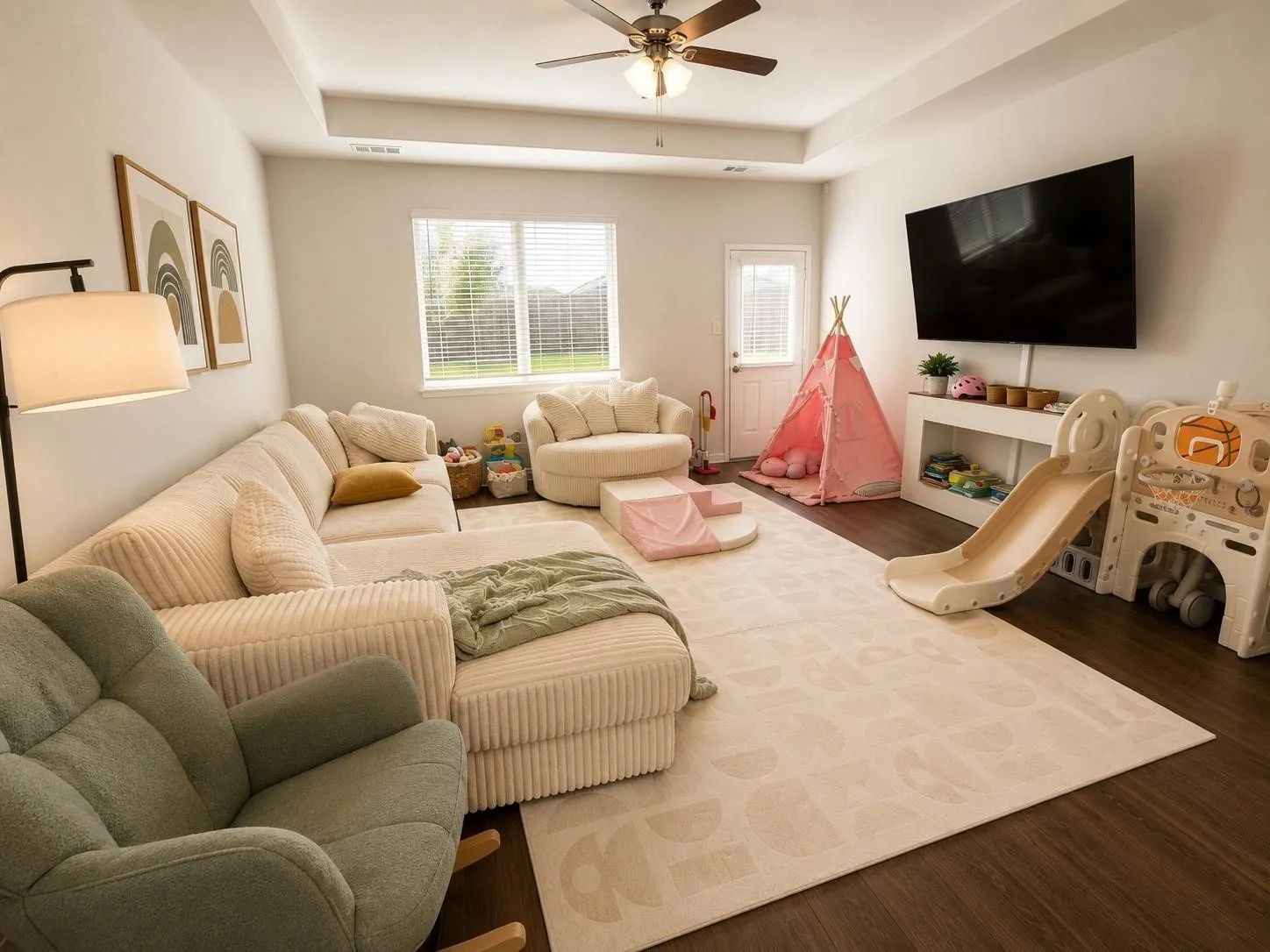 Single Family Residence For Rent in Tarrant County , 9917 Dynamics Drive, Fort Worth, Texas 76131, 4 Bedroom, 3 Bathroom, 2 Garage spaces, 2,051 Sqft, built in 2023, mls#21378882, Real Estate Agent in Fort Worth, Homes For Rent in Tarrant county, Homes For Rent in Fort Worth, Realtor in Fort Worth Texas, Real Estate Brokerage Independent Realty Texas, Luminita Cordes Realtor