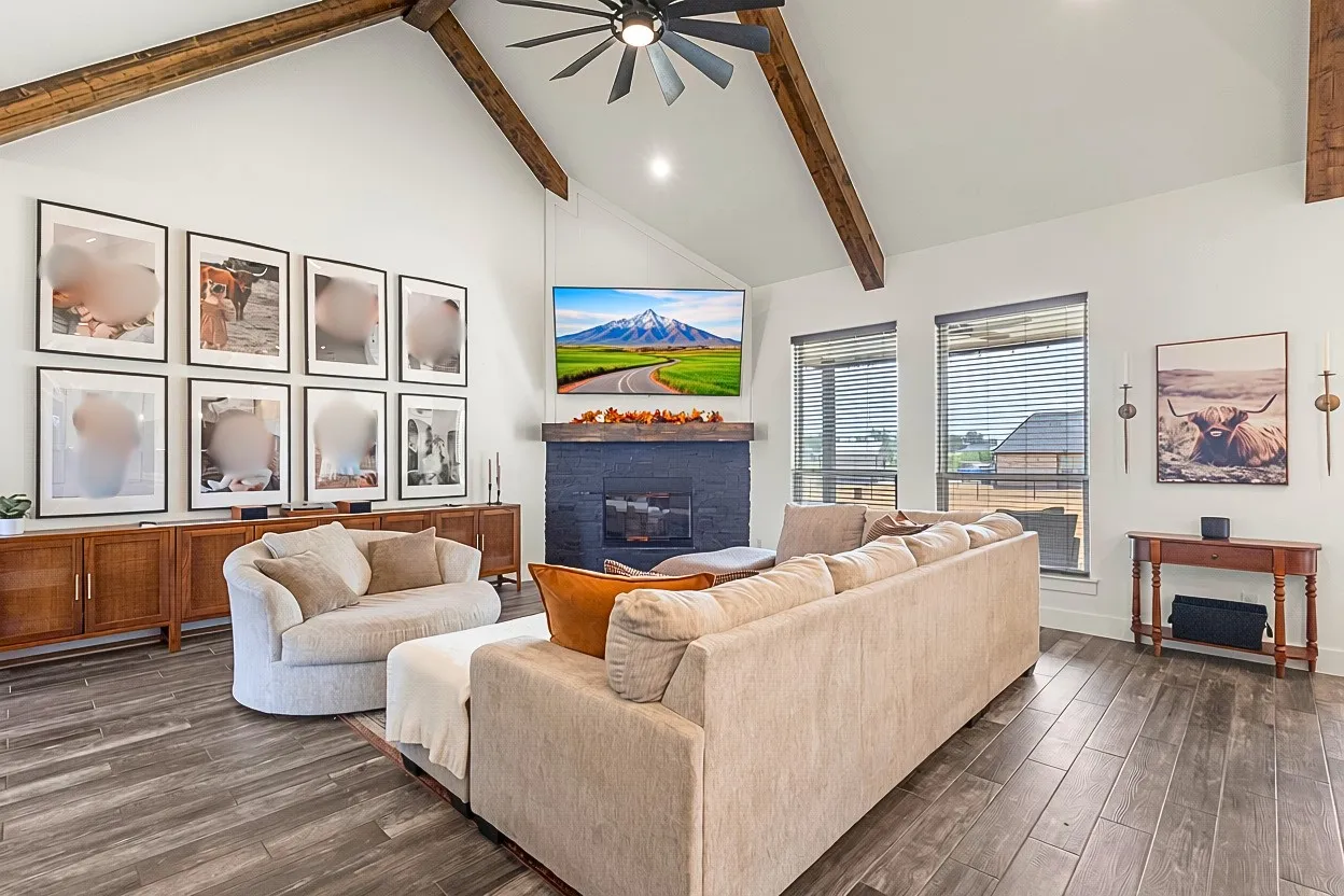 Single Family Residence For Sale in Parker County , 149 Clayton Crossing, Springtown, Texas 76082, 4 Bedroom, 2 Bathroom, 2 Garage spaces, 2,126 Sqft, built in 2022, mls#21378557, Real Estate Agent in Springtown, Homes For Sale in Parker county, Homes For Sale in Springtown, Realtor in Springtown Texas, Real Estate Brokerage Independent Realty Texas, Luminita Cordes Realtor
