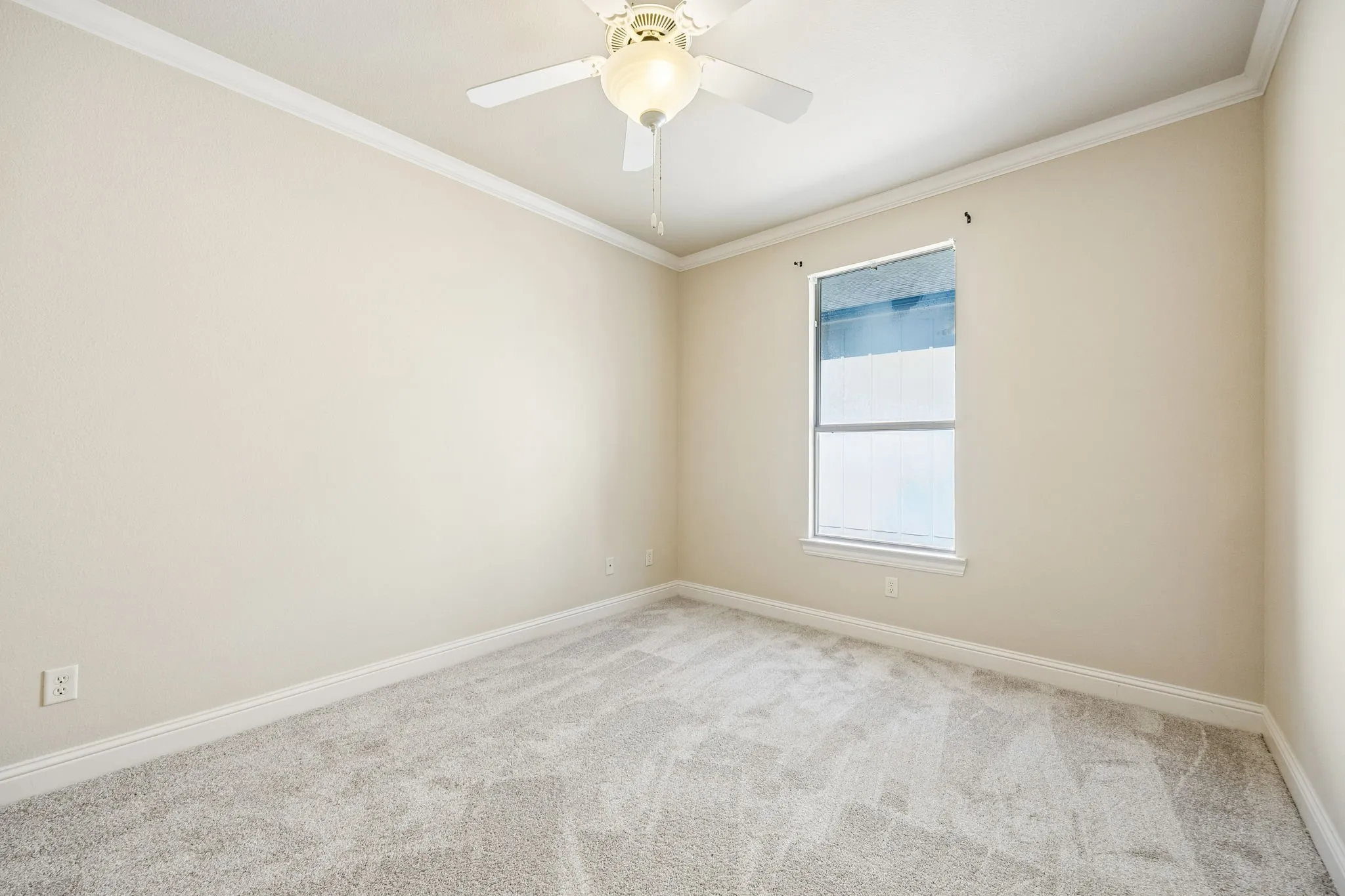 Single Family Residence For Rent in Dallas County , 7202 Casa Loma Avenue, Dallas, Texas 75214, 4 Bedroom, 4 Bathroom, 2 Garage spaces, 2,991 Sqft, built in 2006, mls#21377778, Real Estate Agent in Dallas, Homes For Rent in Dallas county, Homes For Rent in Dallas, Realtor in Dallas Texas, Real Estate Brokerage Independent Realty Texas, Luminita Cordes Realtor