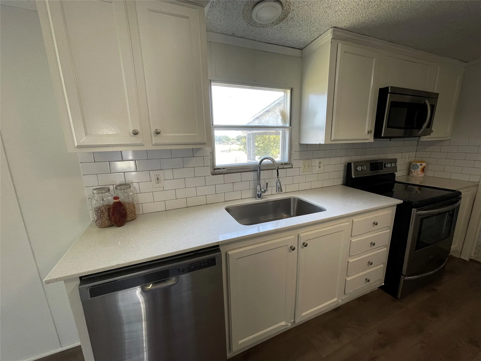 Mobile Home For Rent in Rockwall County , 4083 Fm 550, Royse City, Texas 75189, 4 Bedroom, 2 Bathroom, Garage spaces, 1,680 Sqft, built in 2008, mls#21378864, Real Estate Agent in Royse City, Homes For Rent in Rockwall county, Homes For Rent in Royse City, Realtor in Royse City Texas, Real Estate Brokerage Independent Realty Texas, Luminita Cordes Realtor