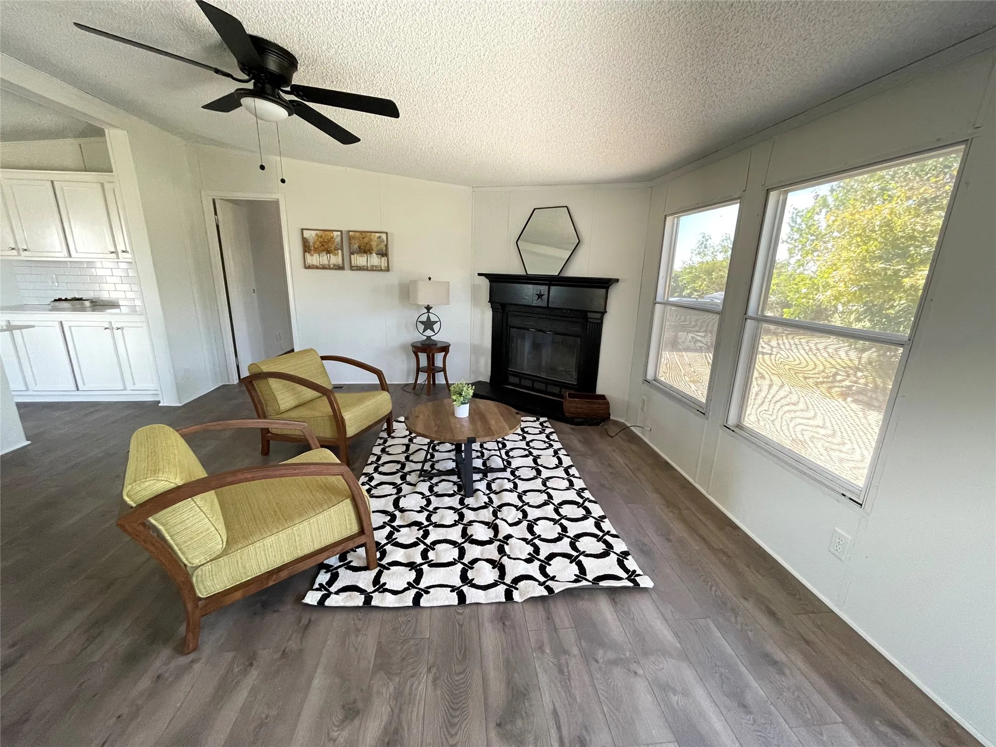 Mobile Home For Rent in Rockwall County , 4083 Fm 550, Royse City, Texas 75189, 4 Bedroom, 2 Bathroom, Garage spaces, 1,680 Sqft, built in 2008, mls#21378864, Real Estate Agent in Royse City, Homes For Rent in Rockwall county, Homes For Rent in Royse City, Realtor in Royse City Texas, Real Estate Brokerage Independent Realty Texas, Luminita Cordes Realtor