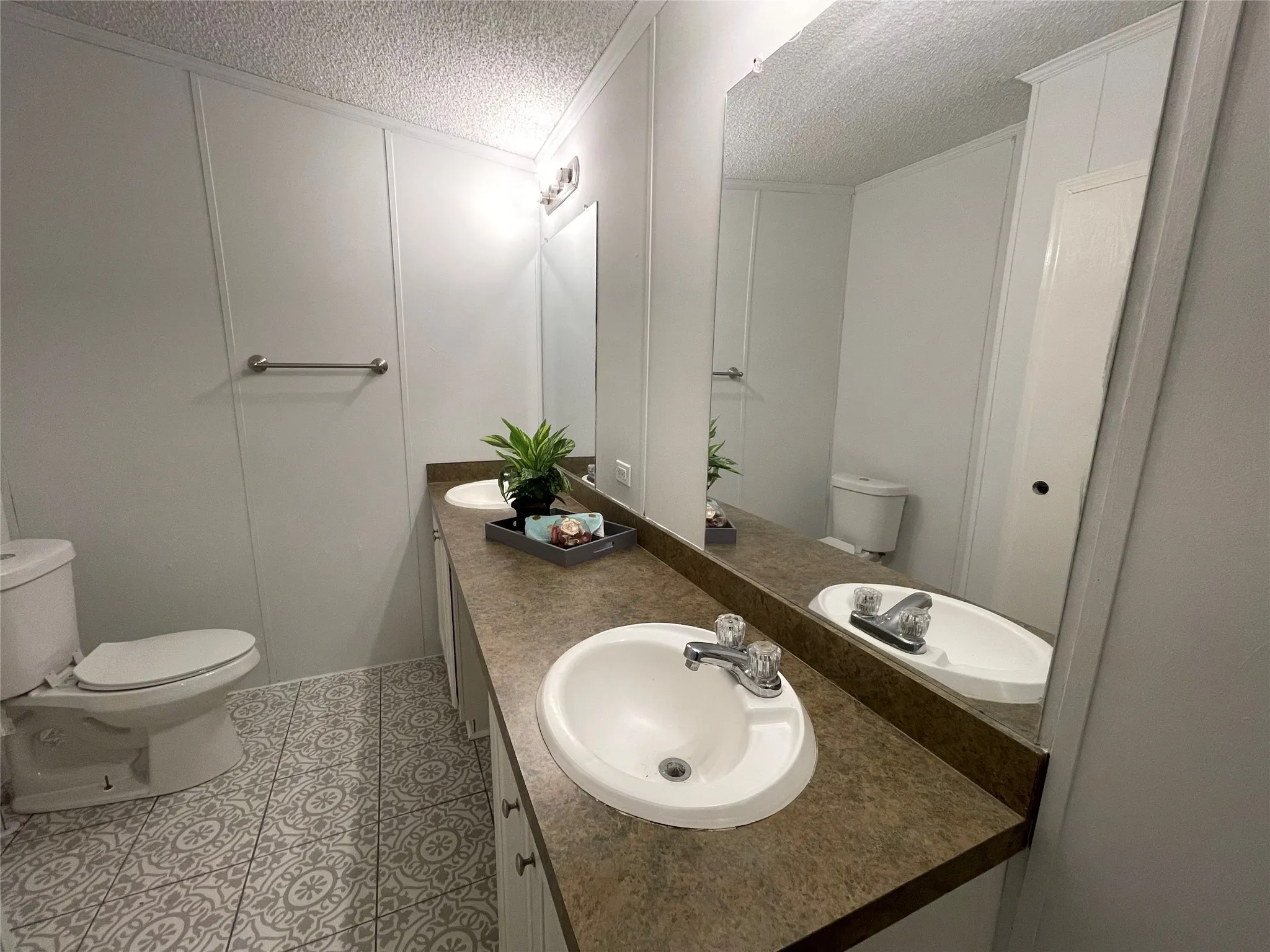 Mobile Home For Rent in Rockwall County , 4083 Fm 550, Royse City, Texas 75189, 4 Bedroom, 2 Bathroom, Garage spaces, 1,680 Sqft, built in 2008, mls#21378864, Real Estate Agent in Royse City, Homes For Rent in Rockwall county, Homes For Rent in Royse City, Realtor in Royse City Texas, Real Estate Brokerage Independent Realty Texas, Luminita Cordes Realtor
