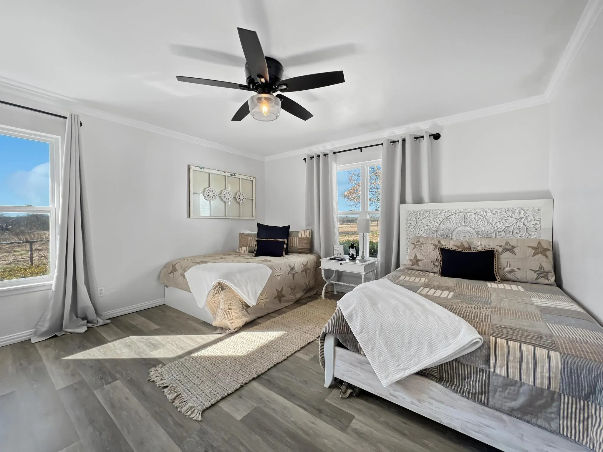 Single Family Residence For Sale in Van Zandt County , 1210 VZ County Road 2316, Canton, Texas 75103, 5 Bedroom, 3 Bathroom, Garage spaces, 3,904 Sqft, built in 1973, mls#21377912, Real Estate Agent in Canton, Homes For Sale in Van Zandt county, Homes For Sale in Canton, Realtor in Canton Texas, Real Estate Brokerage Independent Realty Texas, Luminita Cordes Realtor