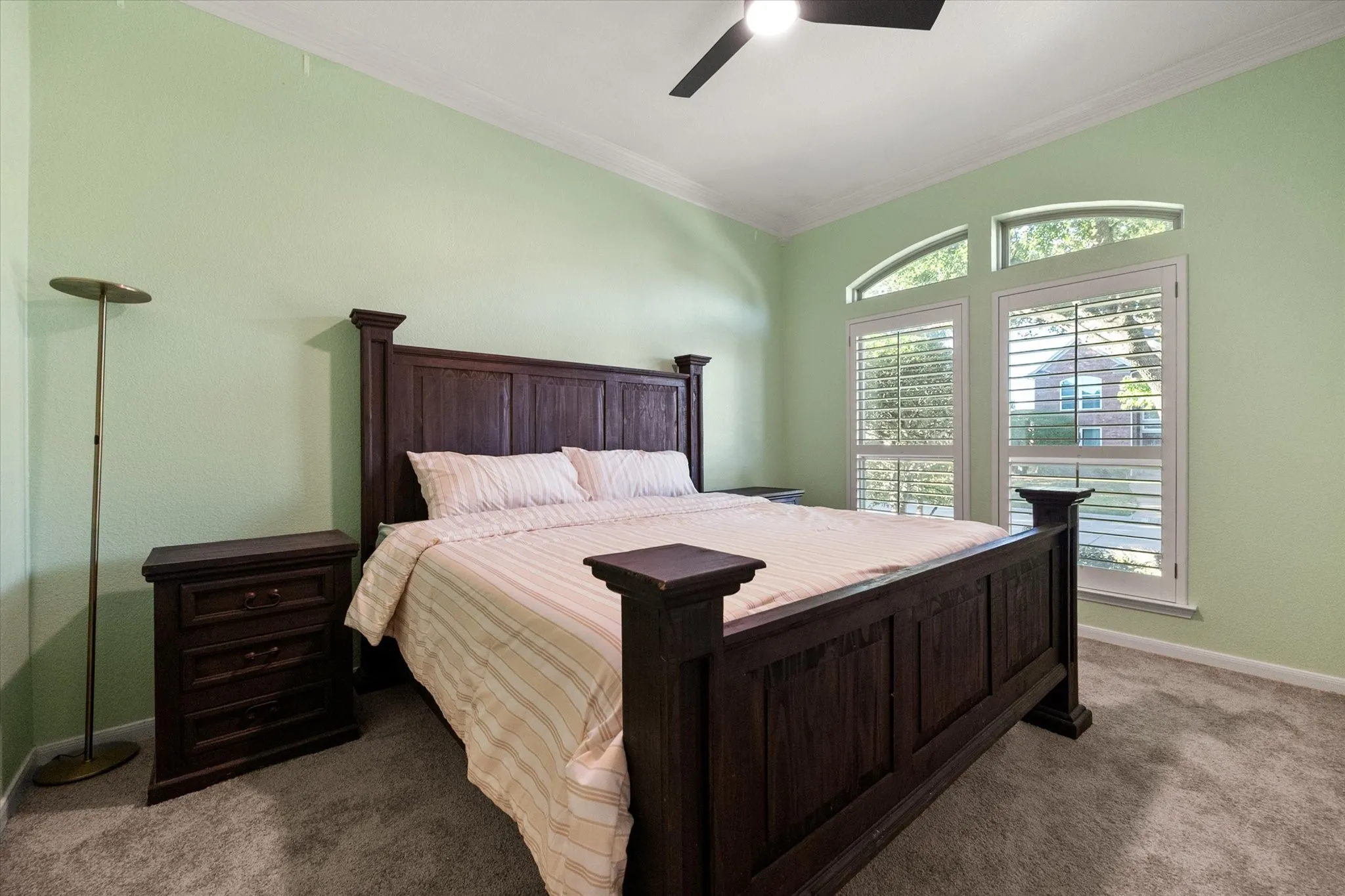 Single Family Residence For Sale in Tarrant County , 1002 Muirfield Drive, Mansfield, Texas 76063, 4 Bedroom, 3 Bathroom, 2 Garage spaces, 2,947 Sqft, built in 1996, mls#21374137, Real Estate Agent in Mansfield, Homes For Sale in Tarrant county, Homes For Sale in Mansfield, Realtor in Mansfield Texas, Real Estate Brokerage Independent Realty Texas, Luminita Cordes Realtor