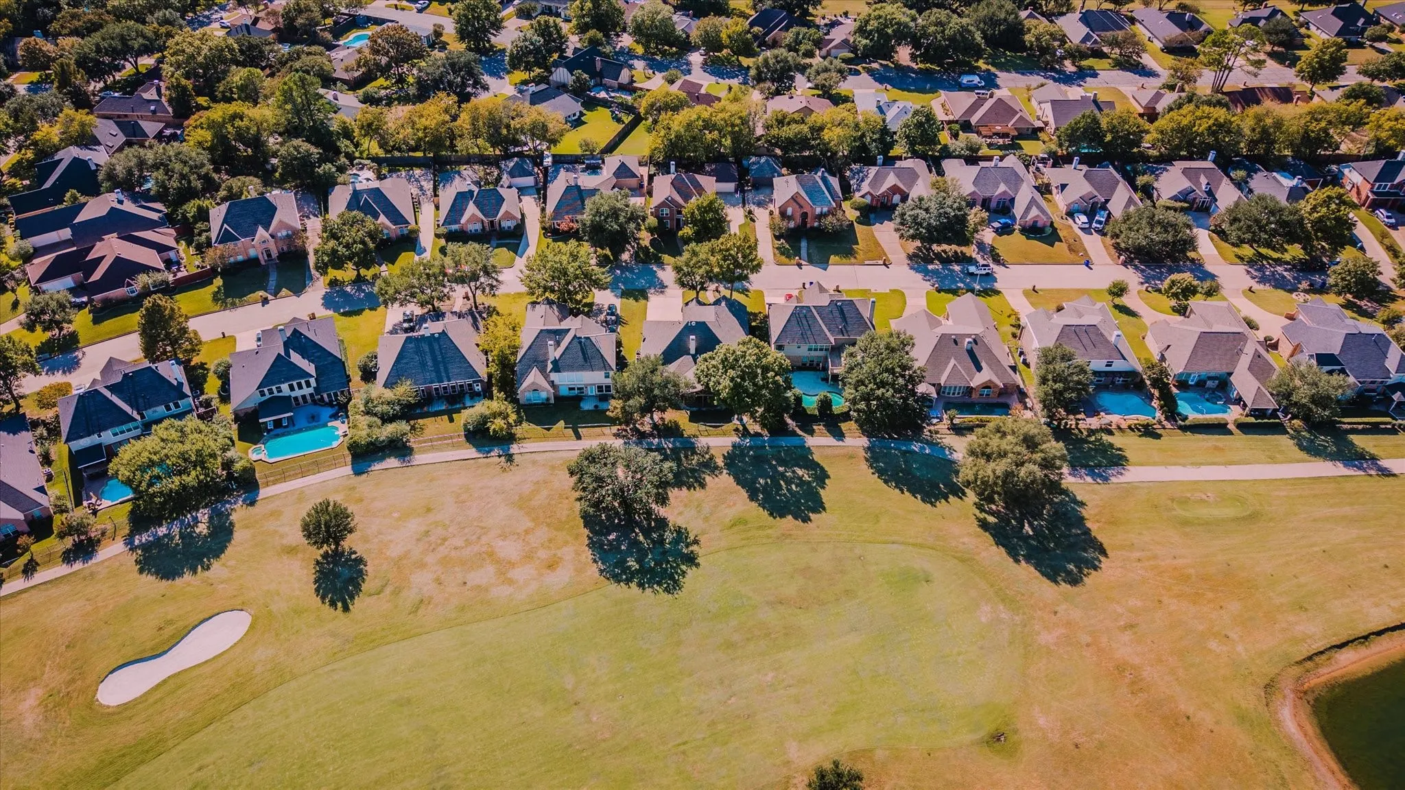 Single Family Residence For Sale in Tarrant County , 1002 Muirfield Drive, Mansfield, Texas 76063, 4 Bedroom, 3 Bathroom, 2 Garage spaces, 2,947 Sqft, built in 1996, mls#21374137, Real Estate Agent in Mansfield, Homes For Sale in Tarrant county, Homes For Sale in Mansfield, Realtor in Mansfield Texas, Real Estate Brokerage Independent Realty Texas, Luminita Cordes Realtor