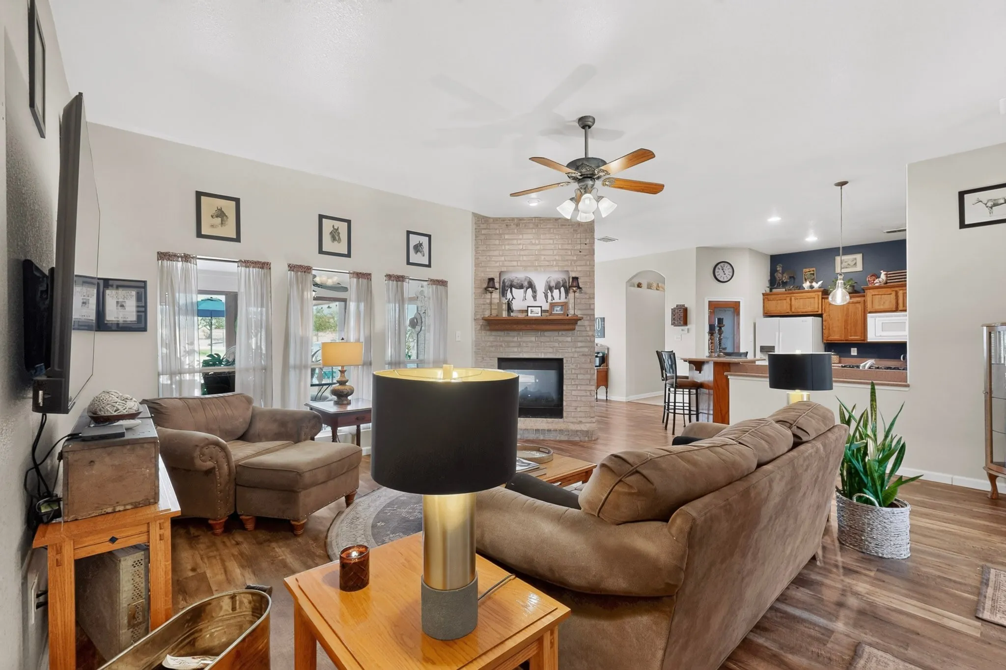 Single Family Residence For Sale in Bosque County , 248 Fm 3118, Clifton, Texas 76634, 3 Bedroom, 2 Bathroom, 6 Garage spaces, 2,343 Sqft, built in 2006, mls#21378321, Real Estate Agent in Clifton, Homes For Sale in Bosque county, Homes For Sale in Clifton, Realtor in Clifton Texas, Real Estate Brokerage Independent Realty Texas, Luminita Cordes Realtor