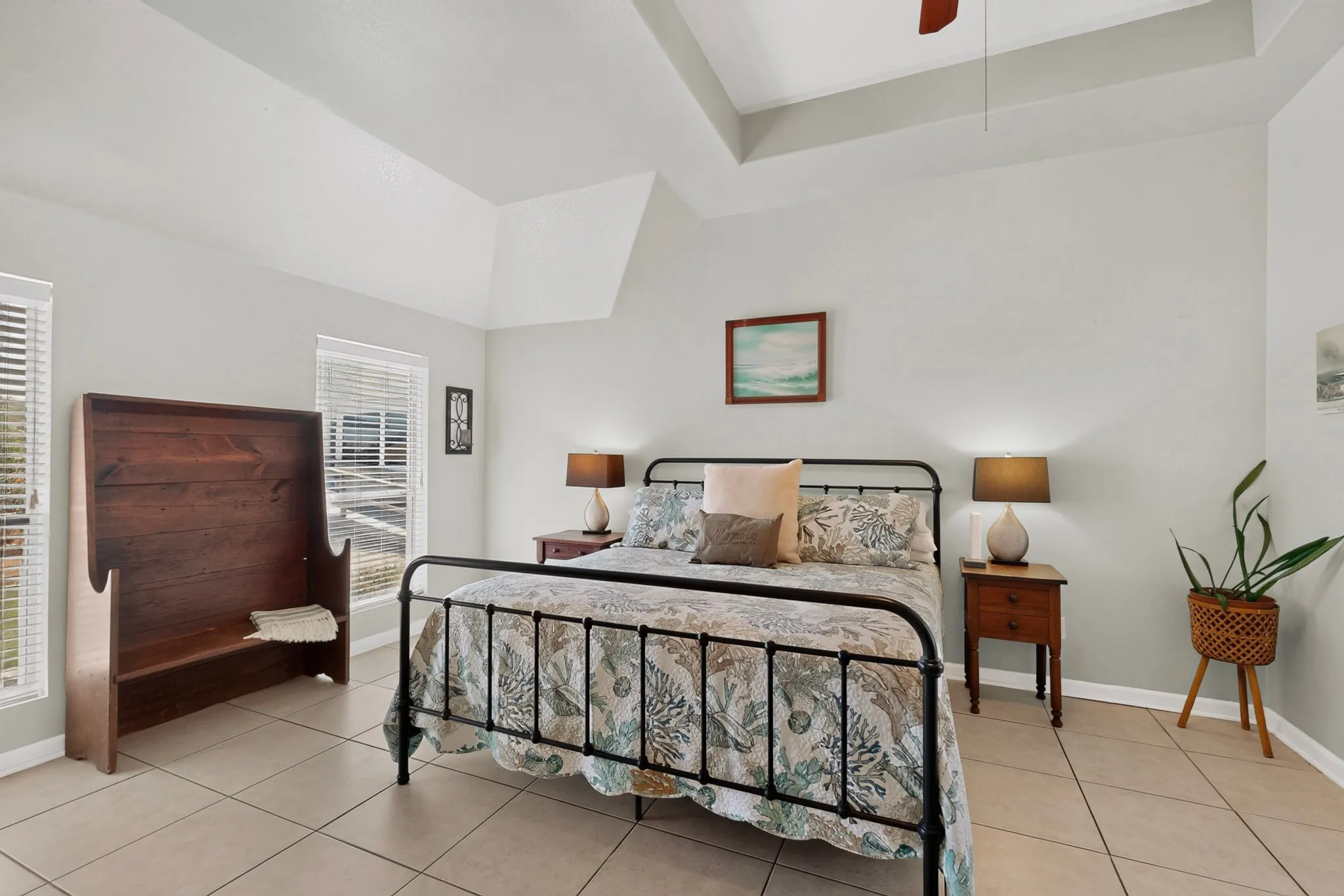 Single Family Residence For Sale in Bosque County , 248 Fm 3118, Clifton, Texas 76634, 3 Bedroom, 2 Bathroom, 6 Garage spaces, 2,343 Sqft, built in 2006, mls#21378321, Real Estate Agent in Clifton, Homes For Sale in Bosque county, Homes For Sale in Clifton, Realtor in Clifton Texas, Real Estate Brokerage Independent Realty Texas, Luminita Cordes Realtor
