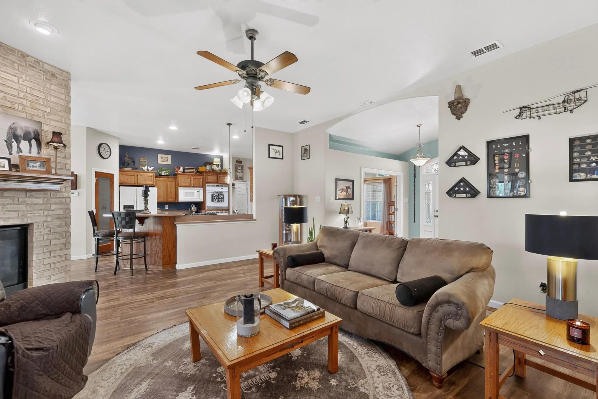 Single Family Residence For Sale in Bosque County , 248 Fm 3118, Clifton, Texas 76634, 3 Bedroom, 2 Bathroom, 6 Garage spaces, 2,343 Sqft, built in 2006, mls#21378321, Real Estate Agent in Clifton, Homes For Sale in Bosque county, Homes For Sale in Clifton, Realtor in Clifton Texas, Real Estate Brokerage Independent Realty Texas, Luminita Cordes Realtor