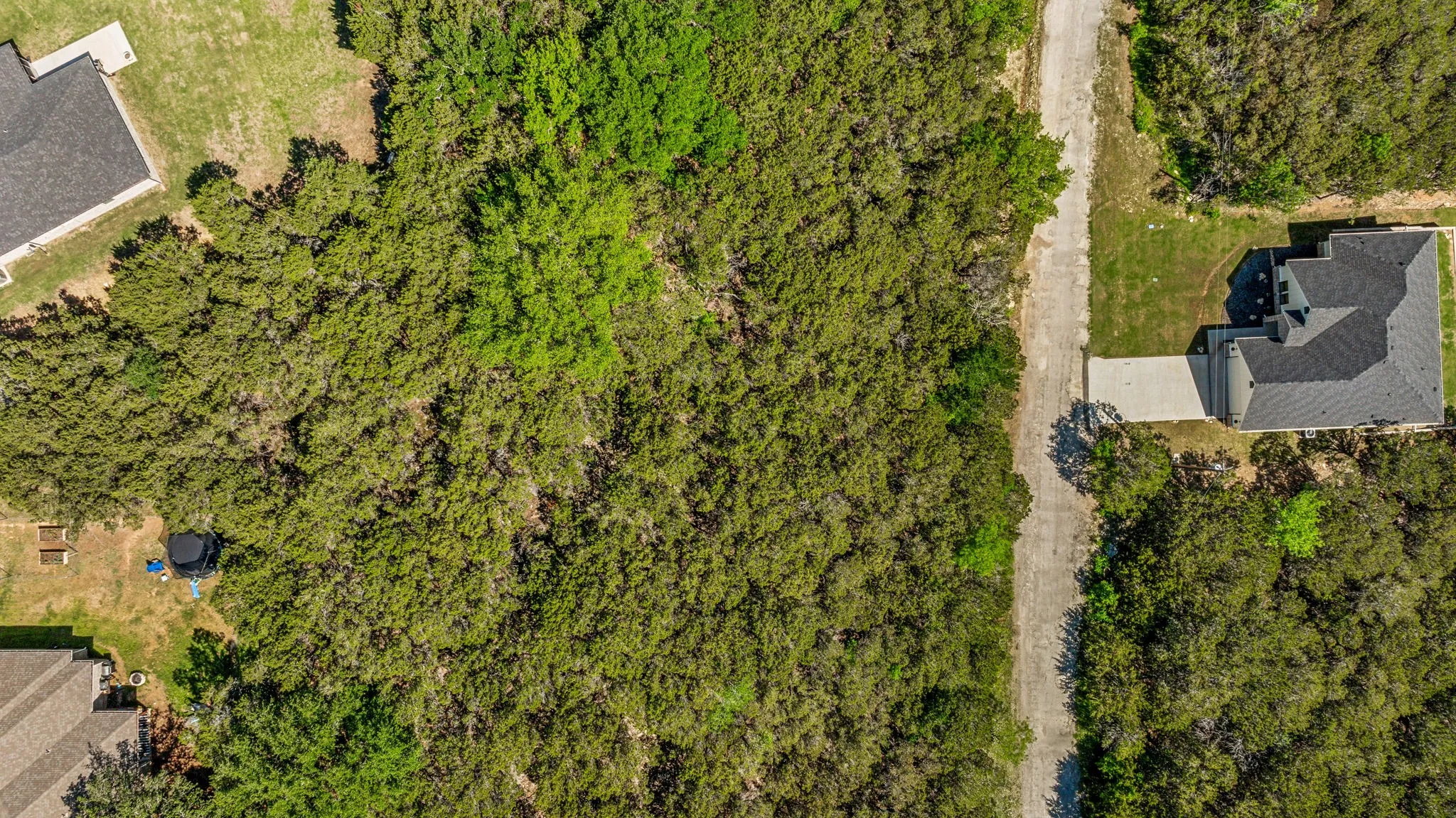 Unimproved Land For Sale in Hood County , 2604 Lakeridge Drive, Granbury, Texas 76048, 0, 0, Garage spaces, 0 Sqft, built in 0, mls#21378903, Real Estate Agent in Granbury, Homes For Sale in Hood county, Homes For Sale in Granbury, Realtor in Granbury Texas, Real Estate Brokerage Independent Realty Texas, Luminita Cordes Realtor