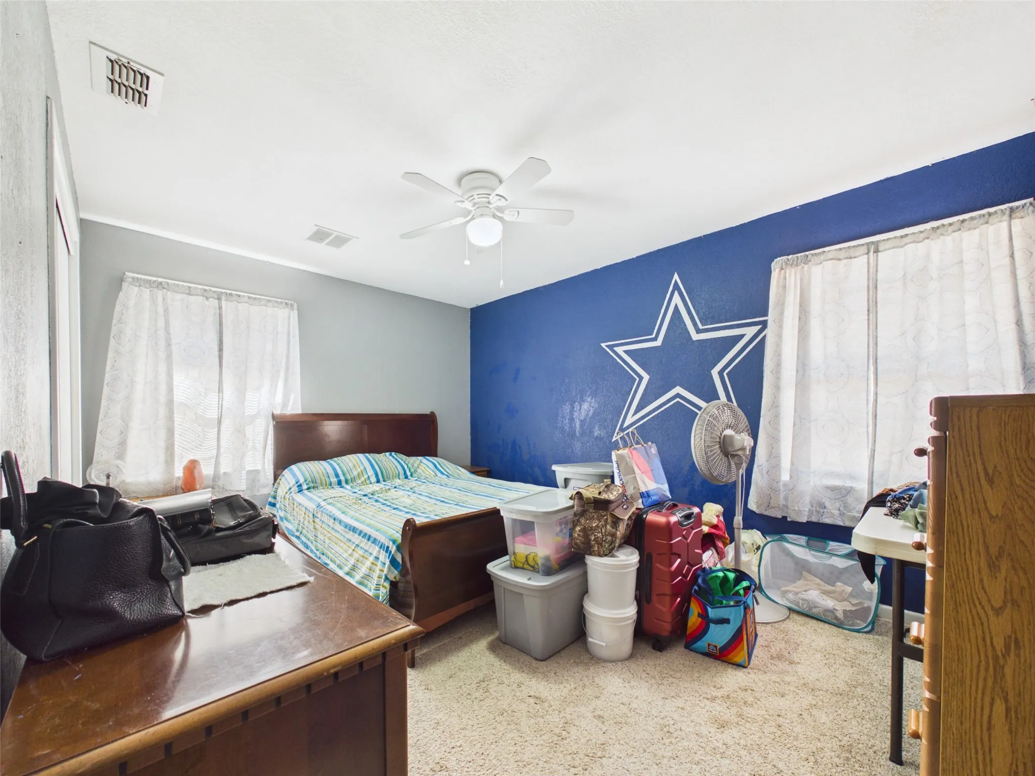 Single Family Residence For Sale in Wichita County , 711 West Avenue, Electra, Texas 76360, 3 Bedroom, 2 Bathroom, Garage spaces, 1,447 Sqft, built in 1955, mls#21378894, Real Estate Agent in Electra, Homes For Sale in Wichita county, Homes For Sale in Electra, Realtor in Electra Texas, Real Estate Brokerage Independent Realty Texas, Luminita Cordes Realtor