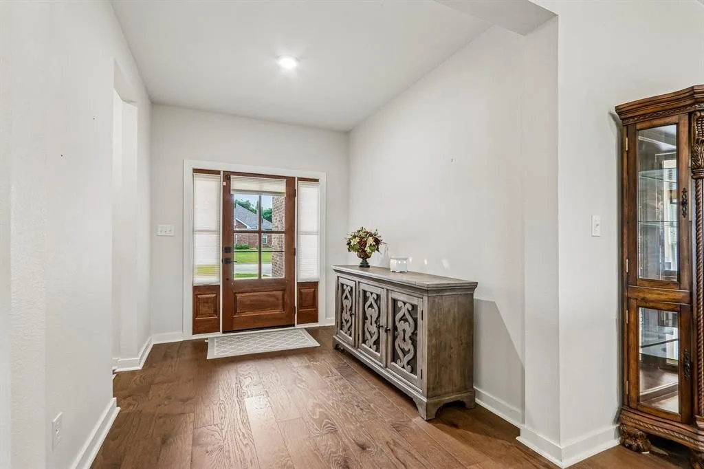 Single Family Residence For Sale in Grayson County , 114 Prairie Meadow Lane, Pottsboro, Texas 75076, 3 Bedroom, 2 Bathroom, 2 Garage spaces, 1,986 Sqft, built in 2020, mls#21374021, Real Estate Agent in Pottsboro, Homes For Sale in Grayson county, Homes For Sale in Pottsboro, Realtor in Pottsboro Texas, Real Estate Brokerage Independent Realty Texas, Luminita Cordes Realtor