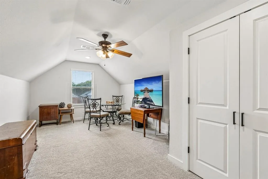 Single Family Residence For Sale in Grayson County , 114 Prairie Meadow Lane, Pottsboro, Texas 75076, 3 Bedroom, 2 Bathroom, 2 Garage spaces, 1,986 Sqft, built in 2020, mls#21374021, Real Estate Agent in Pottsboro, Homes For Sale in Grayson county, Homes For Sale in Pottsboro, Realtor in Pottsboro Texas, Real Estate Brokerage Independent Realty Texas, Luminita Cordes Realtor
