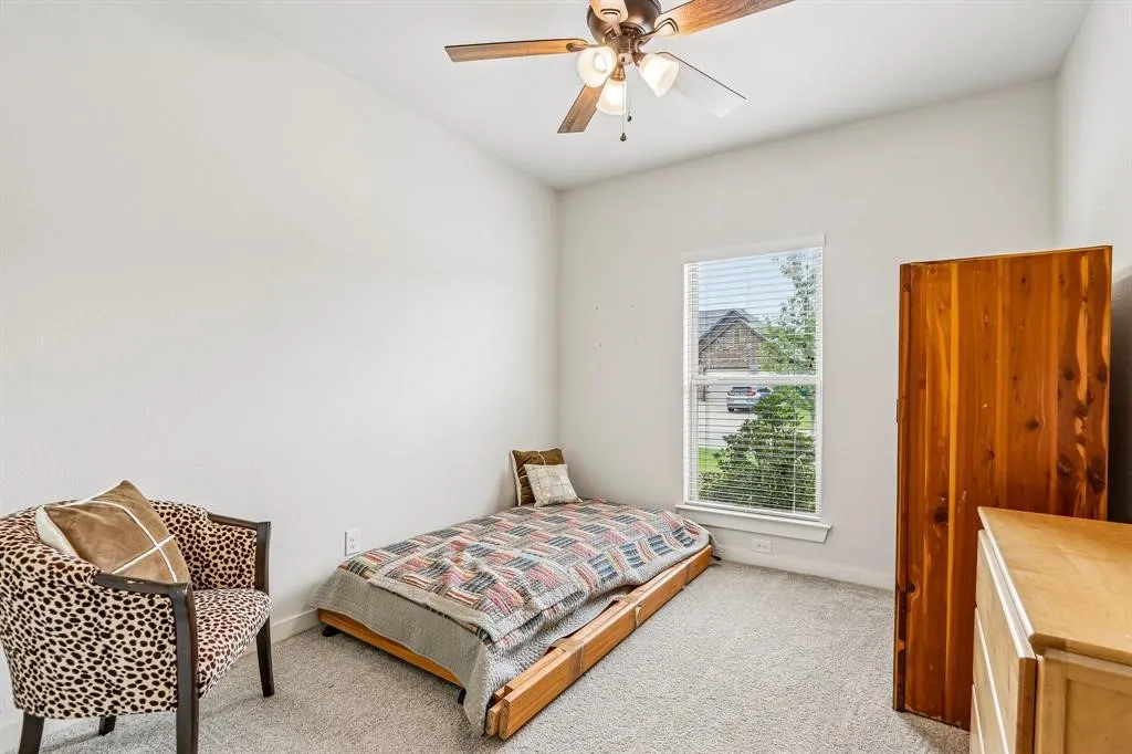 Single Family Residence For Sale in Grayson County , 114 Prairie Meadow Lane, Pottsboro, Texas 75076, 3 Bedroom, 2 Bathroom, 2 Garage spaces, 1,986 Sqft, built in 2020, mls#21374021, Real Estate Agent in Pottsboro, Homes For Sale in Grayson county, Homes For Sale in Pottsboro, Realtor in Pottsboro Texas, Real Estate Brokerage Independent Realty Texas, Luminita Cordes Realtor