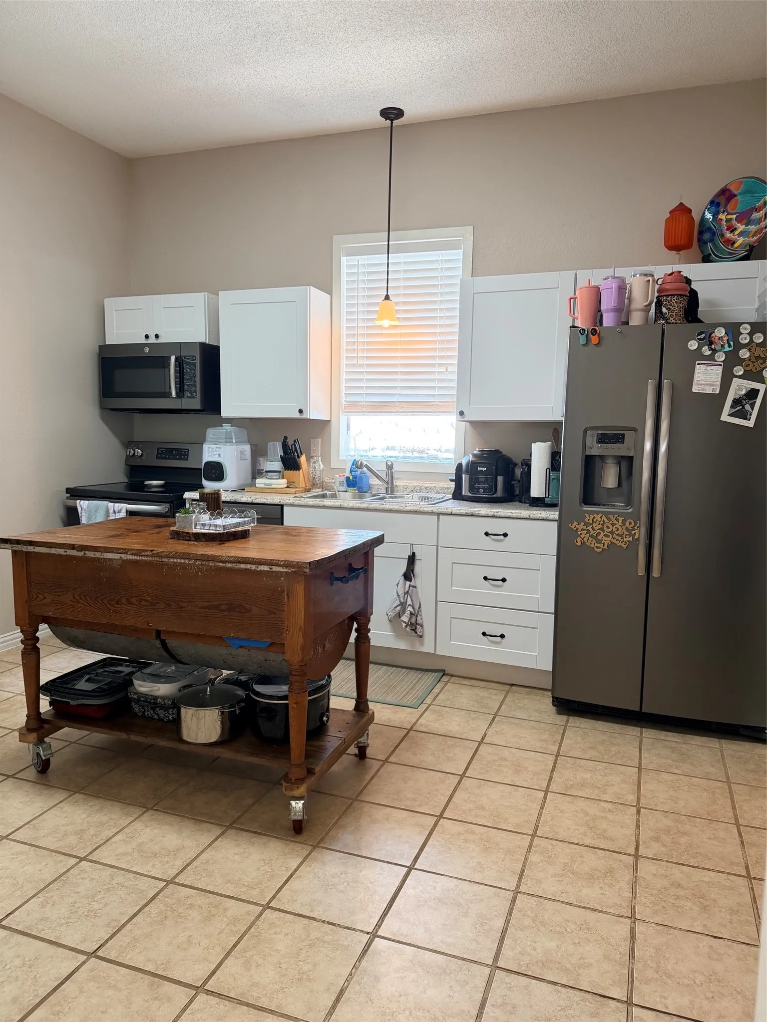 Single Family Residence For Sale in Comanche County , 207 W Neely Avenue, Comanche, Texas 76442, 2 Bedroom, 1 Bathroom, 1 Garage spaces, 1,124 Sqft, built in 1940, mls#21377212, Real Estate Agent in Comanche, Homes For Sale in Comanche county, Homes For Sale in Comanche, Realtor in Comanche Texas, Real Estate Brokerage Independent Realty Texas, Luminita Cordes Realtor