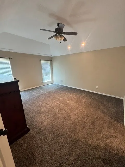 Single Family Residence For Rent in Taylor County , 1509 Saddle Lakes Drive, Abilene, Texas 79602, 3 Bedroom, 2 Bathroom, 2 Garage spaces, 2,050 Sqft, built in 1999, mls#21378932, Real Estate Agent in Abilene, Homes For Rent in Taylor county, Homes For Rent in Abilene, Realtor in Abilene Texas, Real Estate Brokerage Independent Realty Texas, Luminita Cordes Realtor