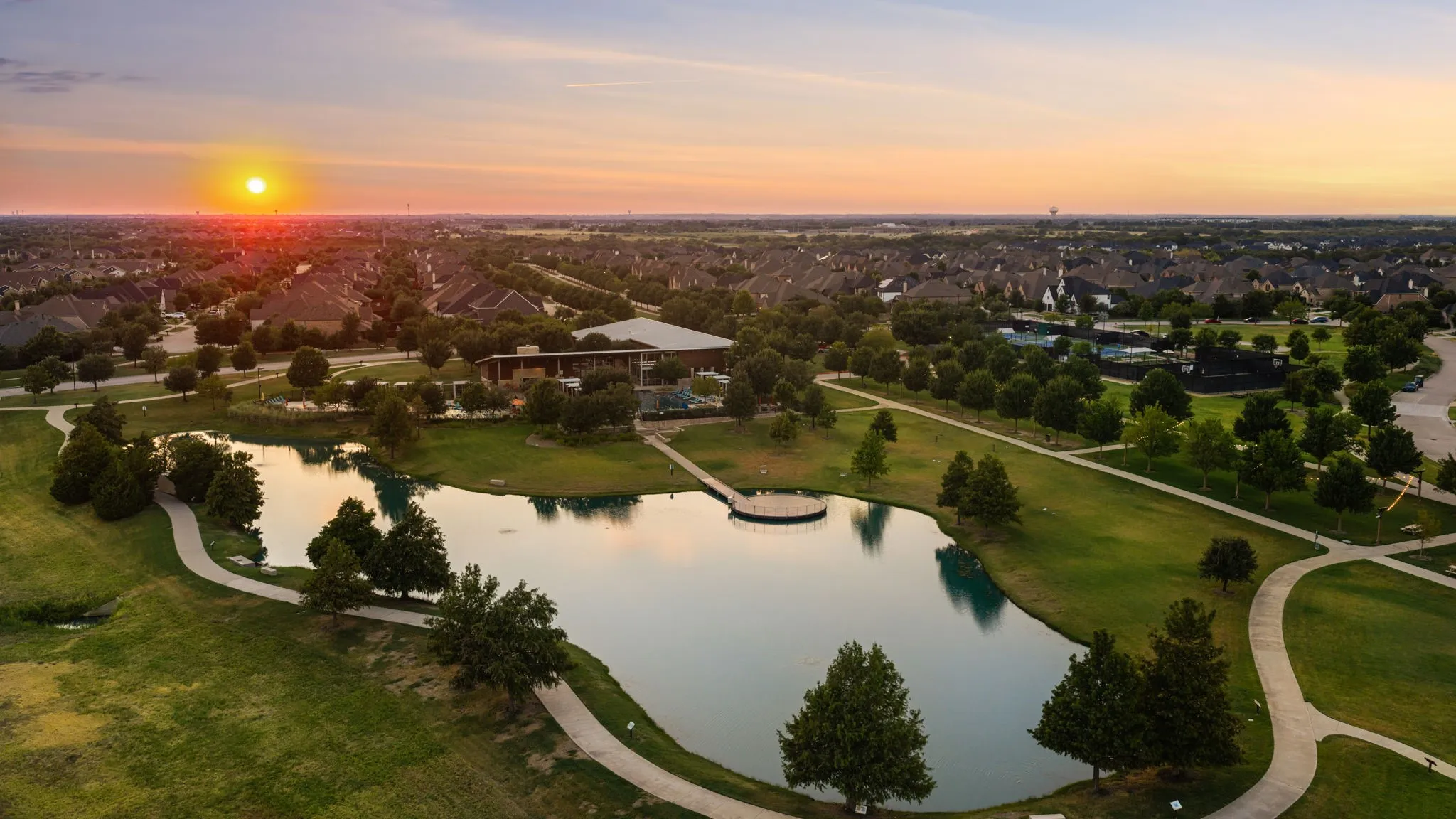 Single Family Residence For Sale in Denton County , 4160 Lavina Lane, Prosper, Texas 75078, 5 Bedroom, 5 Bathroom, 2 Garage spaces, 4,185 Sqft, built in 2024, mls#21378193, Real Estate Agent in Prosper, Homes For Sale in Denton county, Homes For Sale in Prosper, Realtor in Prosper Texas, Real Estate Brokerage Independent Realty Texas, Luminita Cordes Realtor