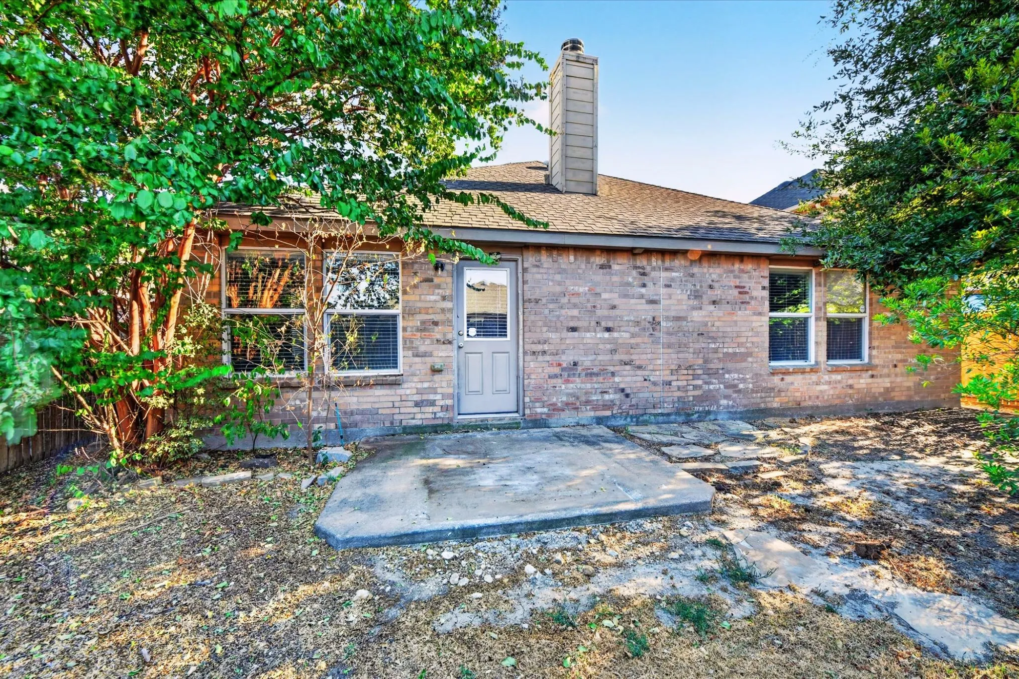 Single Family Residence For Rent in Tarrant County , 2425 Grand Rapids Drive, Fort Worth, Texas 76177, 4 Bedroom, 2 Bathroom, 2 Garage spaces, 2,080 Sqft, built in 2009, mls#21378935, Real Estate Agent in Fort Worth, Homes For Rent in Tarrant county, Homes For Rent in Fort Worth, Realtor in Fort Worth Texas, Real Estate Brokerage Independent Realty Texas, Luminita Cordes Realtor