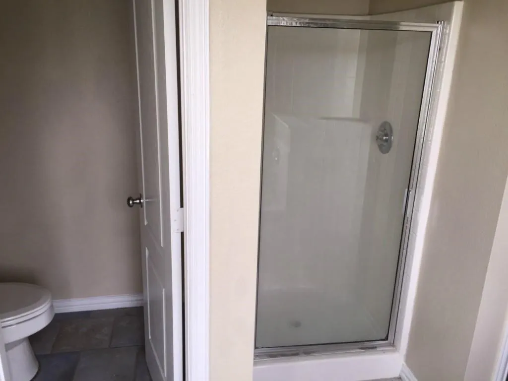 Single Family Residence For Rent in Kaufman County , 900 E Buffalo Street, Forney, Texas 75126, 3 Bedroom, 2 Bathroom, 2 Garage spaces, 1,462 Sqft, built in 2003, mls#21378943, Real Estate Agent in Forney, Homes For Rent in Kaufman county, Homes For Rent in Forney, Realtor in Forney Texas, Real Estate Brokerage Independent Realty Texas, Luminita Cordes Realtor