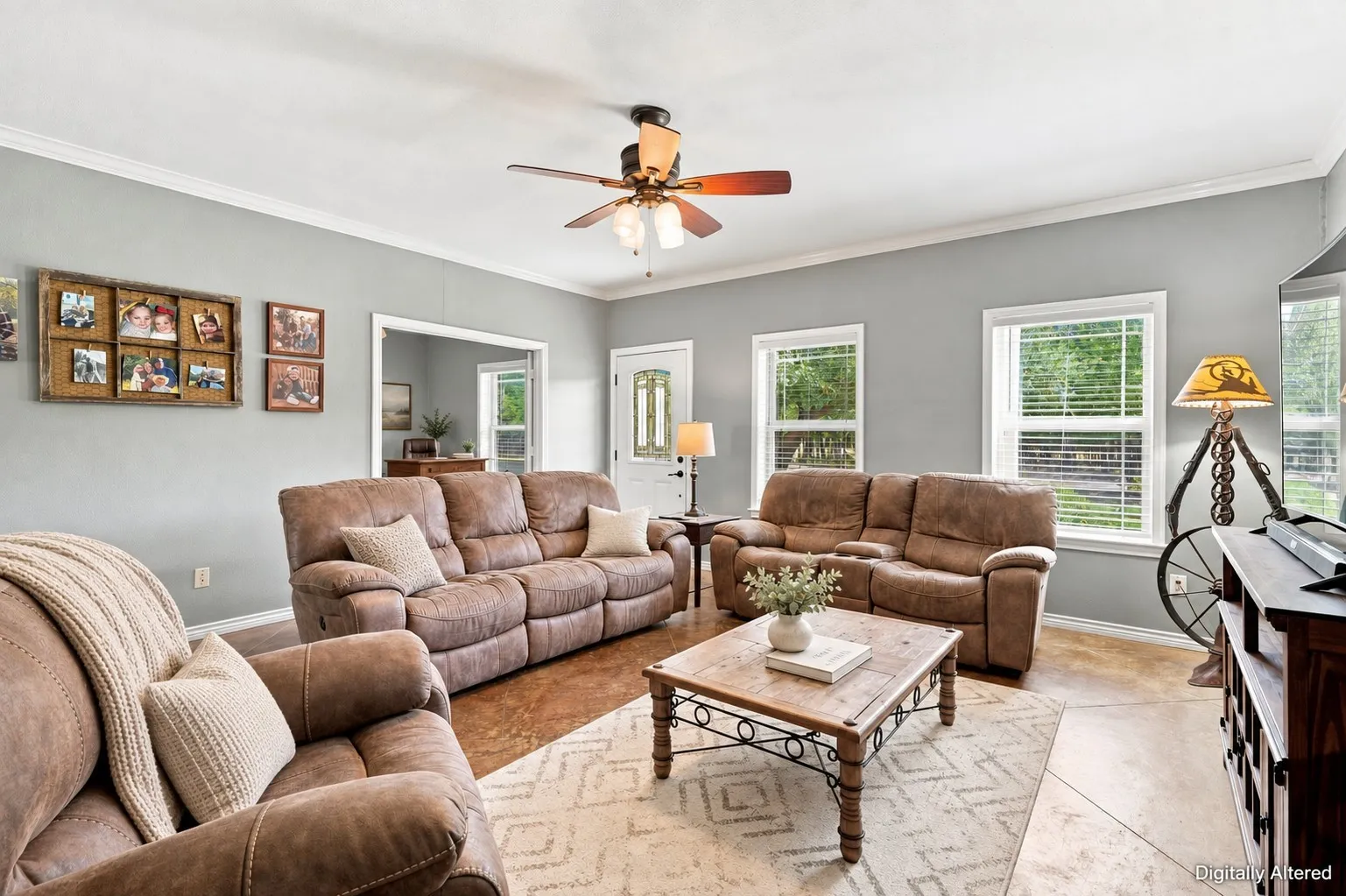 Farm For Sale in Hunt County , 2635 County Road 2168, Caddo Mills, Texas 75135, 3 Bedroom, 3 Bathroom, Garage spaces, 2,400 Sqft, built in 2009, mls#21378067, Real Estate Agent in Caddo Mills, Homes For Sale in Hunt county, Homes For Sale in Caddo Mills, Realtor in Caddo Mills Texas, Real Estate Brokerage Independent Realty Texas, Luminita Cordes Realtor