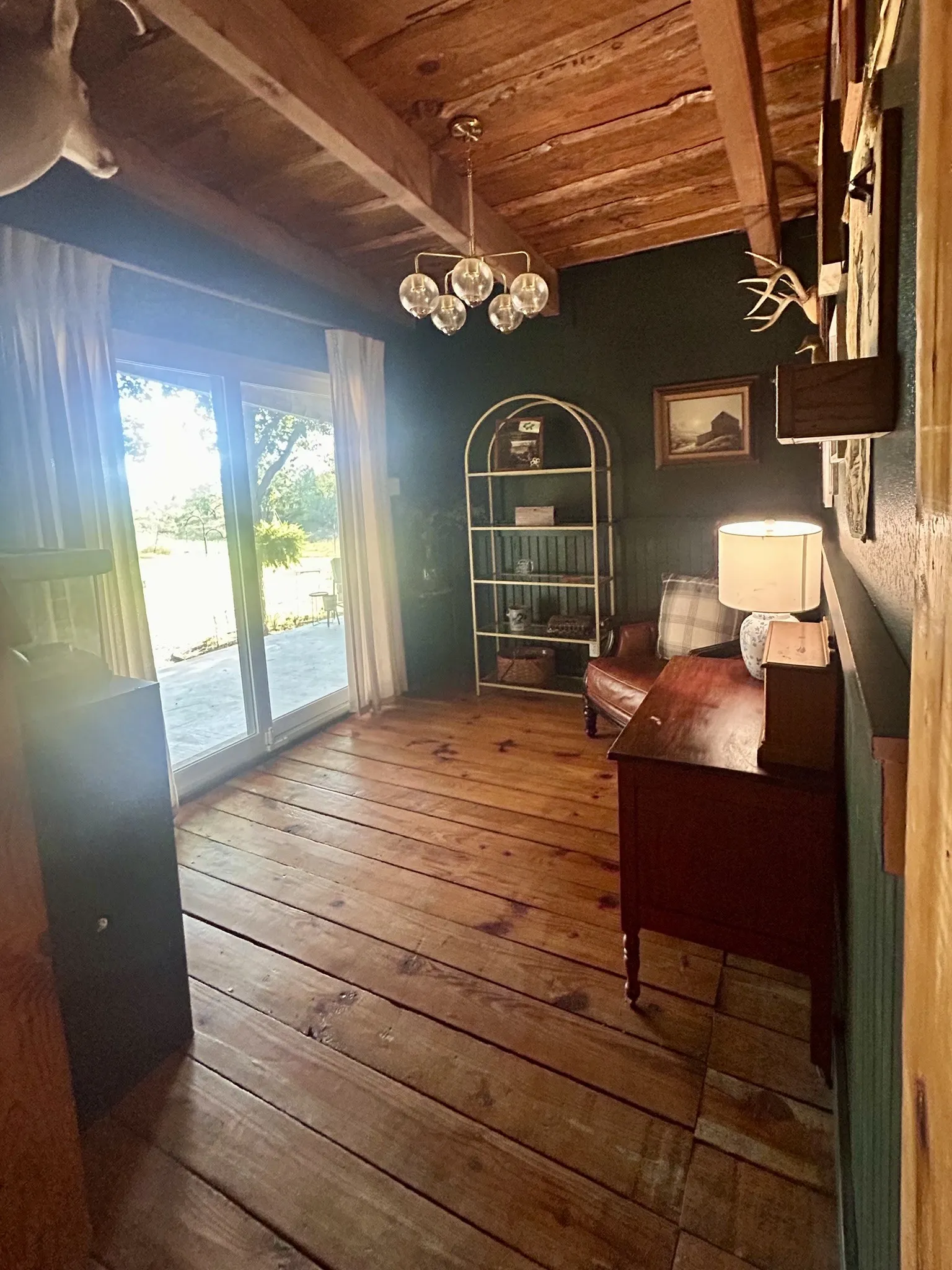 Single Family Residence For Sale in Brown County , 6151 County Road 334, Blanket, Texas 76432, 3 Bedroom, 2 Bathroom, Garage spaces, 2,610 Sqft, built in 1982, mls#21378947, Real Estate Agent in Blanket, Homes For Sale in Brown county, Homes For Sale in Blanket, Realtor in Blanket Texas, Real Estate Brokerage Independent Realty Texas, Luminita Cordes Realtor