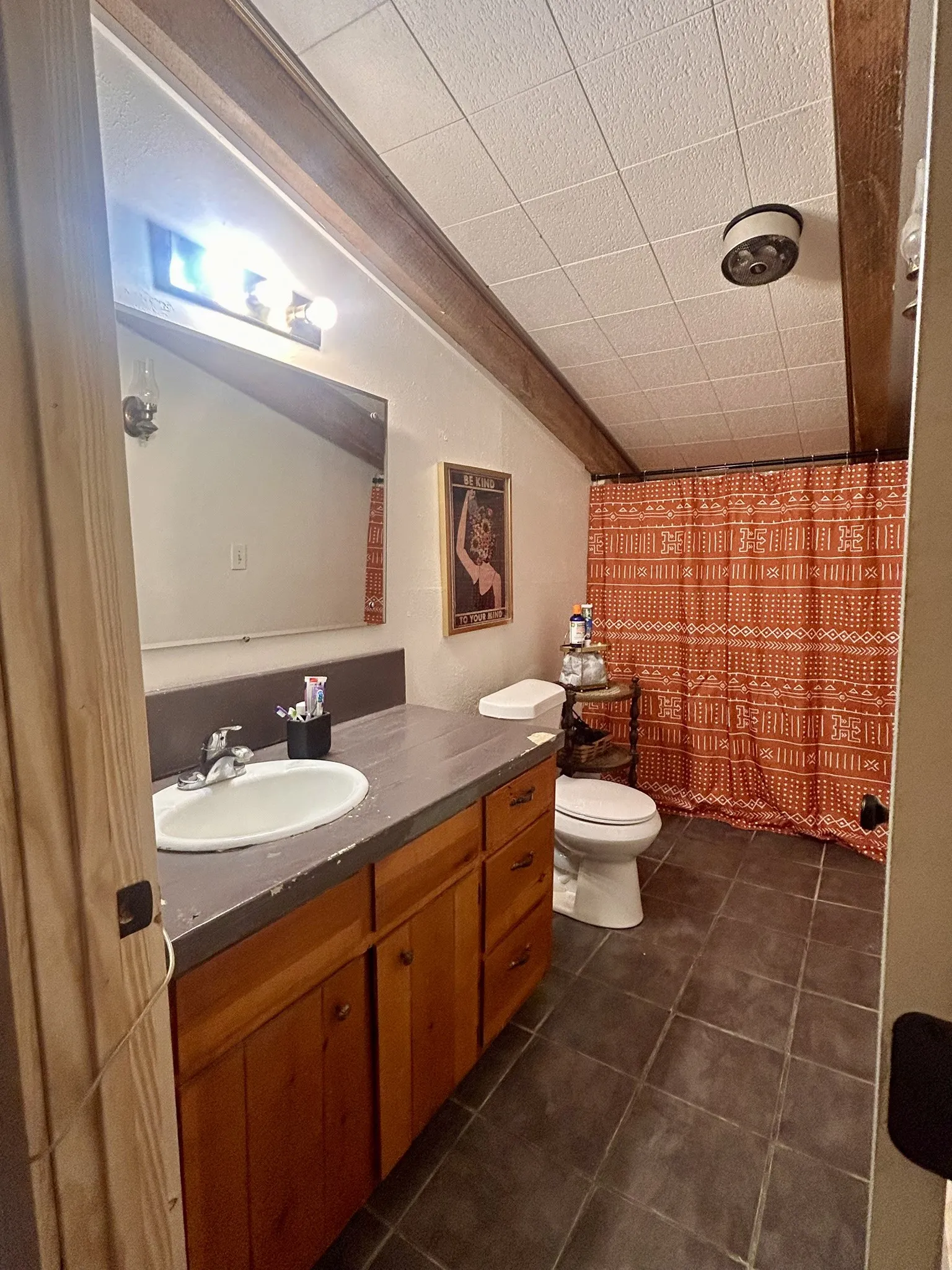 Single Family Residence For Sale in Brown County , 6151 County Road 334, Blanket, Texas 76432, 3 Bedroom, 2 Bathroom, Garage spaces, 2,610 Sqft, built in 1982, mls#21378947, Real Estate Agent in Blanket, Homes For Sale in Brown county, Homes For Sale in Blanket, Realtor in Blanket Texas, Real Estate Brokerage Independent Realty Texas, Luminita Cordes Realtor