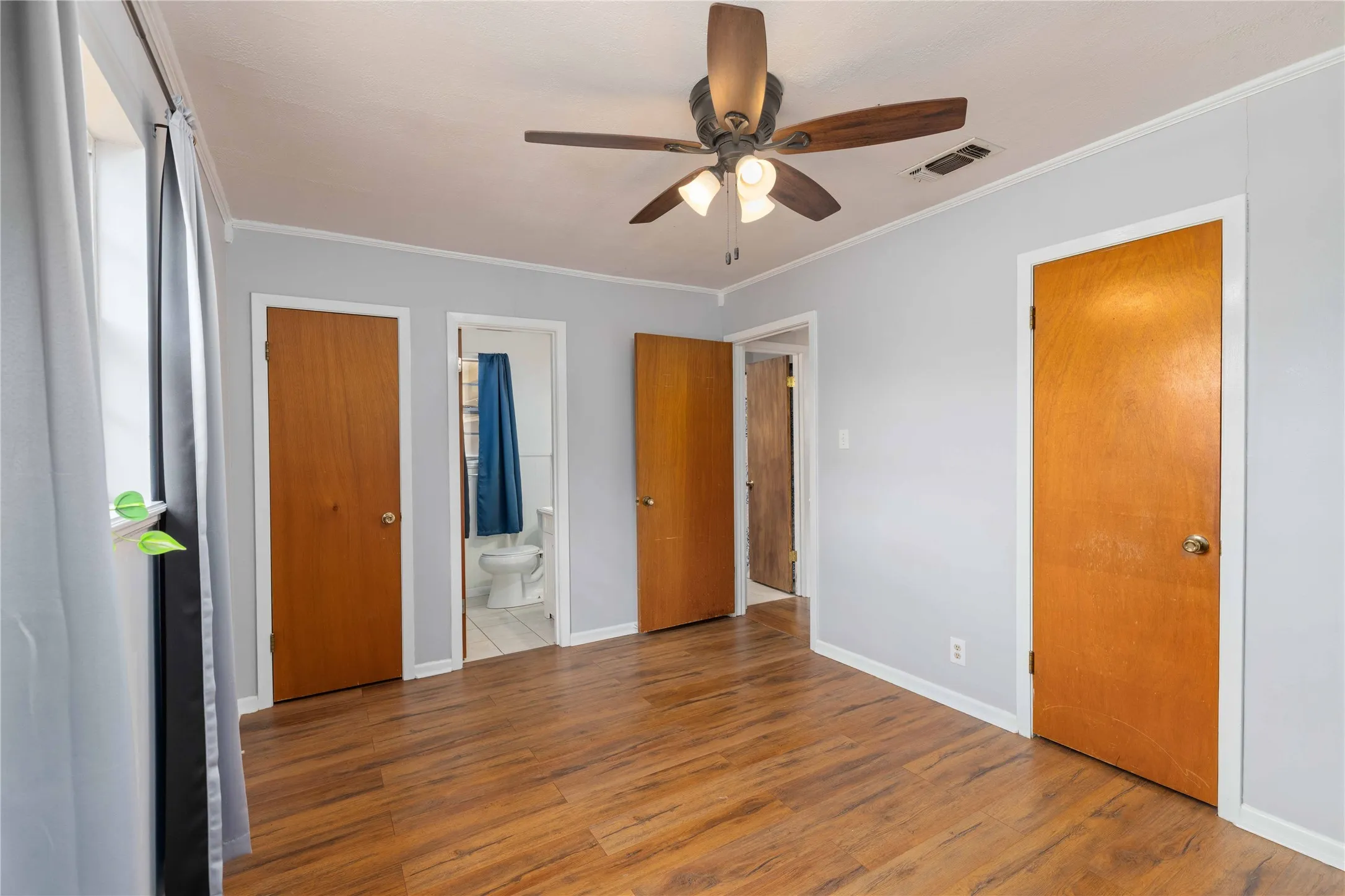 Single Family Residence For Sale in Brown County , 2103 16th Street, Brownwood, Texas 76801, 3 Bedroom, 2 Bathroom, 2 Garage spaces, 1,330 Sqft, built in 1969, mls#21376575, Real Estate Agent in Brownwood, Homes For Sale in Brown county, Homes For Sale in Brownwood, Realtor in Brownwood Texas, Real Estate Brokerage Independent Realty Texas, Luminita Cordes Realtor