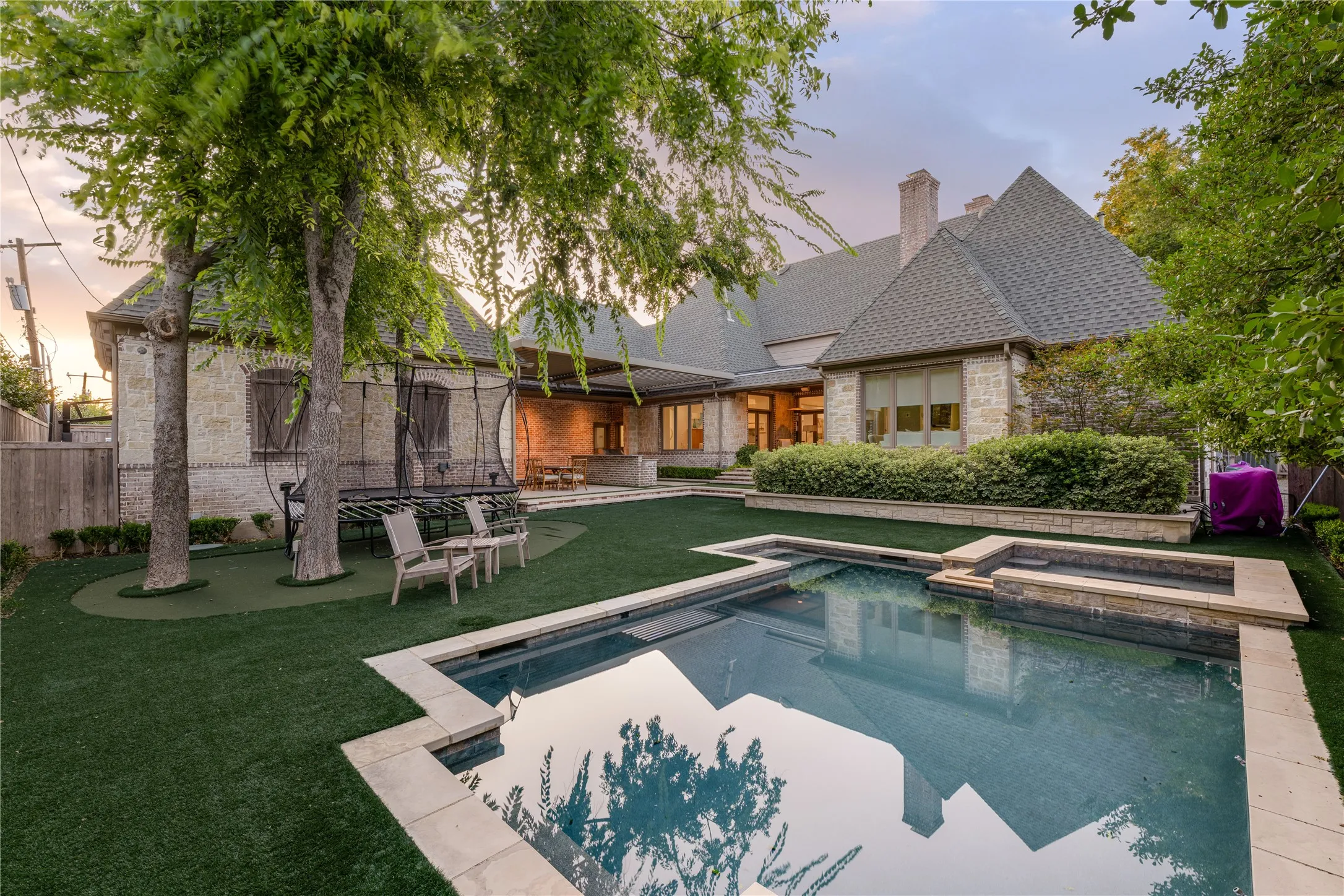 Single Family Residence For Sale in Dallas County , 6034 Park Lane, Dallas, Texas 75225, 5 Bedroom, 7 Bathroom, 3 Garage spaces, 6,422 Sqft, built in 2001, mls#21378839, Real Estate Agent in Dallas, Homes For Sale in Dallas county, Homes For Sale in Dallas, Realtor in Dallas Texas, Real Estate Brokerage Independent Realty Texas, Luminita Cordes Realtor