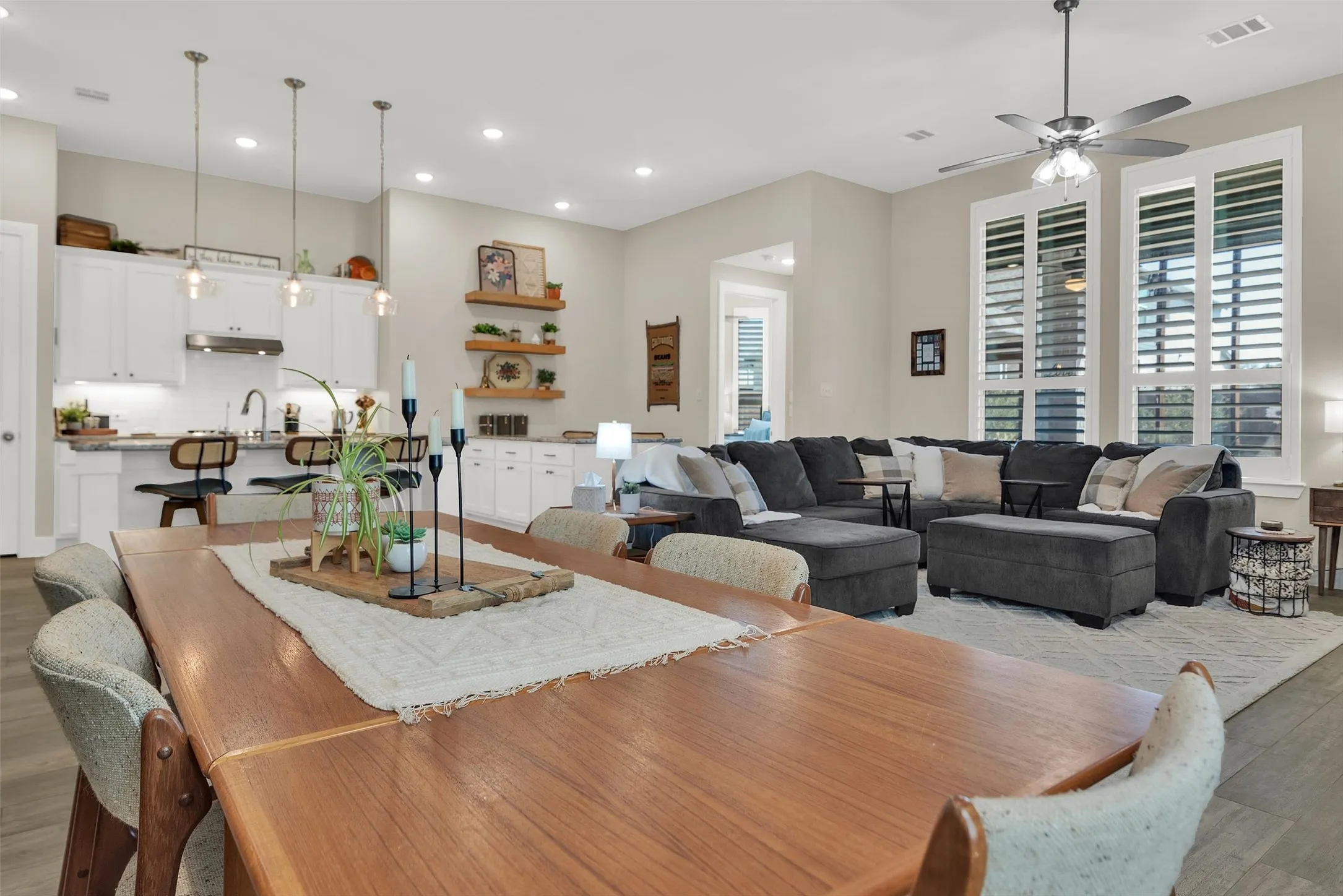 Single Family Residence For Sale in Grayson County , 3848 Iron Ore Drive, Denison, Texas 75020, 3 Bedroom, 2 Bathroom, 2 Garage spaces, 1,906 Sqft, built in 2020, mls#21376347, Real Estate Agent in Denison, Homes For Sale in Grayson county, Homes For Sale in Denison, Realtor in Denison Texas, Real Estate Brokerage Independent Realty Texas, Luminita Cordes Realtor