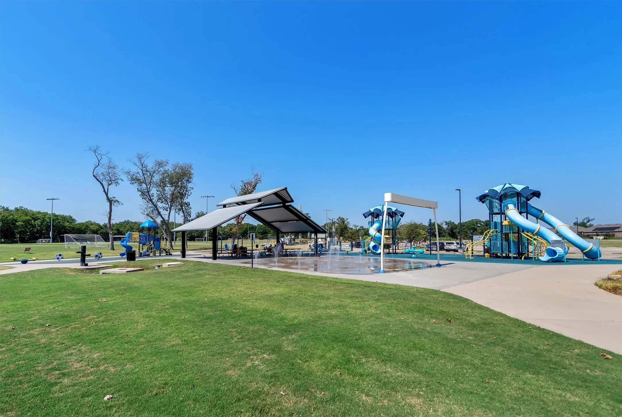 Single Family Residence For Sale in Grayson County , 3848 Iron Ore Drive, Denison, Texas 75020, 3 Bedroom, 2 Bathroom, 2 Garage spaces, 1,906 Sqft, built in 2020, mls#21376347, Real Estate Agent in Denison, Homes For Sale in Grayson county, Homes For Sale in Denison, Realtor in Denison Texas, Real Estate Brokerage Independent Realty Texas, Luminita Cordes Realtor