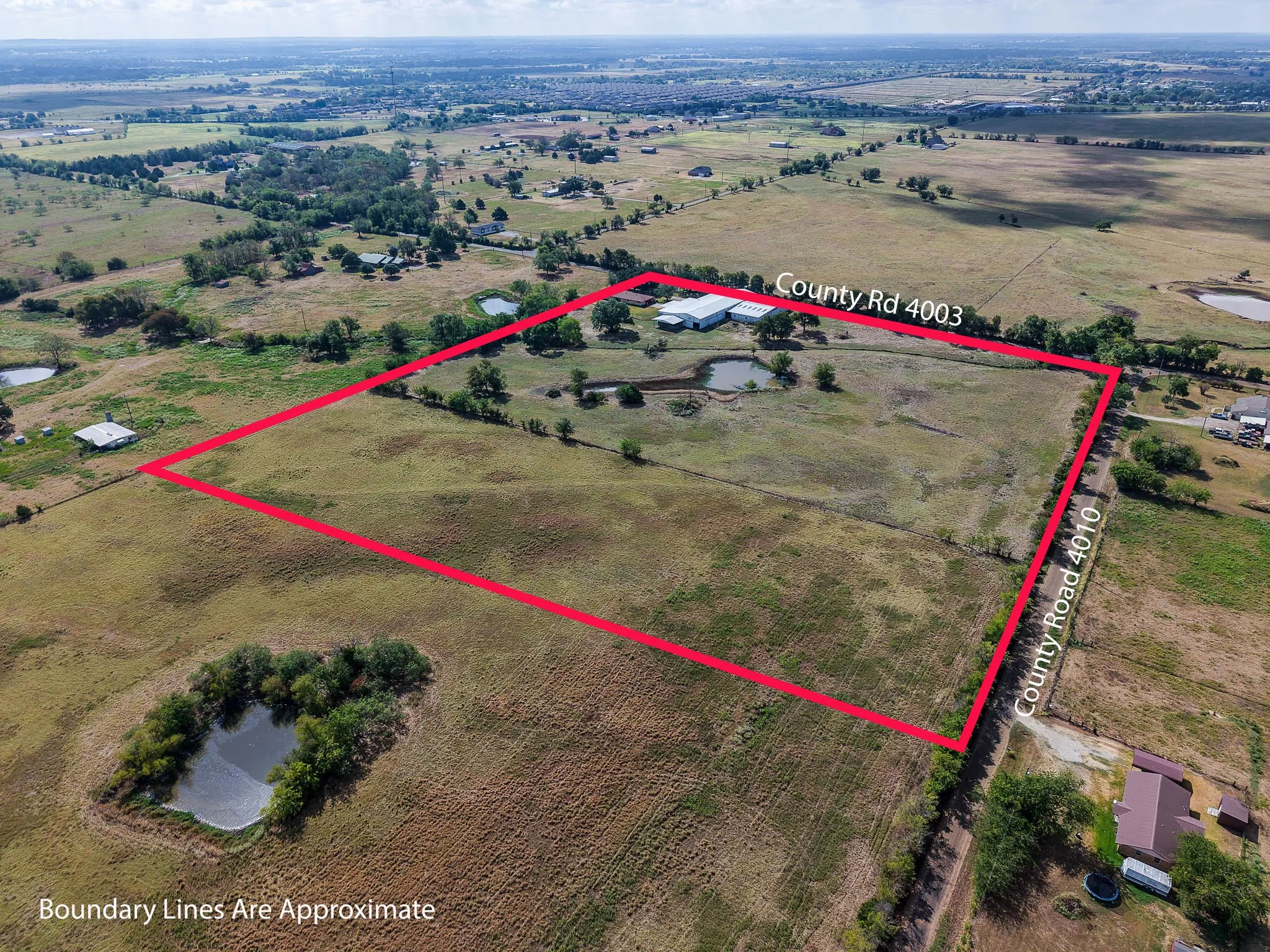 Farm For Sale in Kaufman County , 15019 Cr-4003, Mabank, Texas 75147, 2 Bedroom, 2 Bathroom, 2 Garage spaces, 2,332 Sqft, built in 1976, mls#21375305, Real Estate Agent in Mabank, Homes For Sale in Kaufman county, Homes For Sale in Mabank, Realtor in Mabank Texas, Real Estate Brokerage Independent Realty Texas, Luminita Cordes Realtor