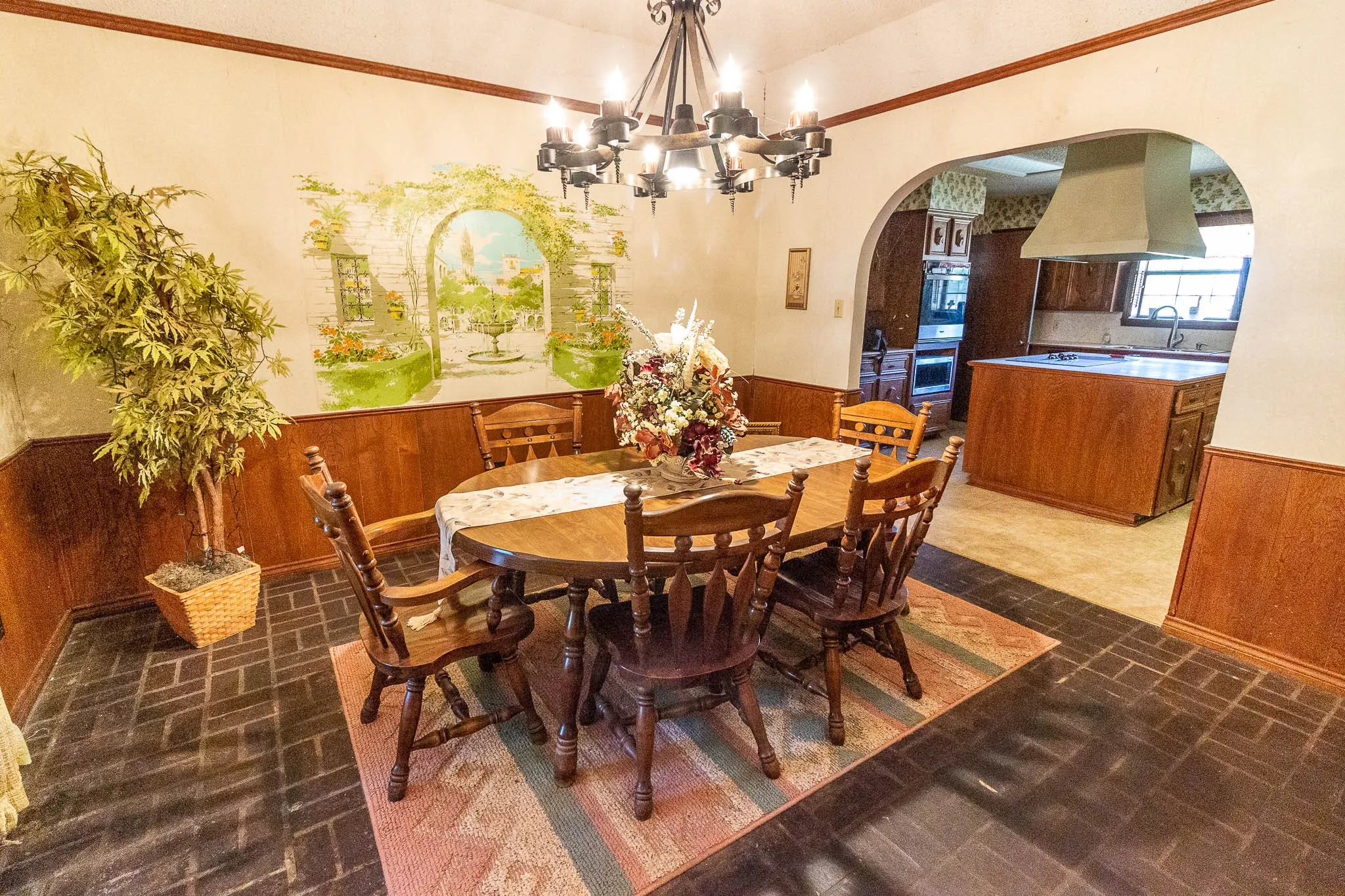 Farm For Sale in Kaufman County , 15019 Cr-4003, Mabank, Texas 75147, 2 Bedroom, 2 Bathroom, 2 Garage spaces, 2,332 Sqft, built in 1976, mls#21375305, Real Estate Agent in Mabank, Homes For Sale in Kaufman county, Homes For Sale in Mabank, Realtor in Mabank Texas, Real Estate Brokerage Independent Realty Texas, Luminita Cordes Realtor
