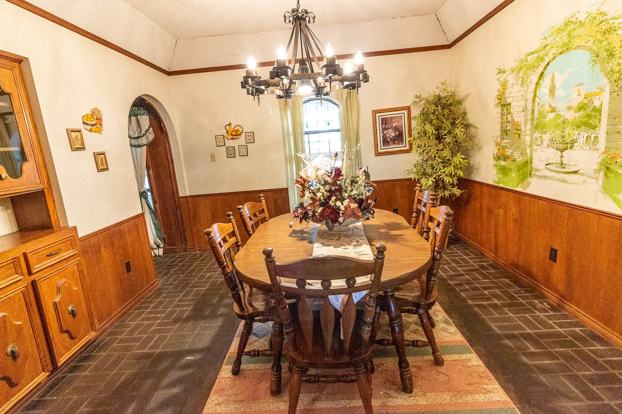 Farm For Sale in Kaufman County , 15019 Cr-4003, Mabank, Texas 75147, 2 Bedroom, 2 Bathroom, 2 Garage spaces, 2,332 Sqft, built in 1976, mls#21375305, Real Estate Agent in Mabank, Homes For Sale in Kaufman county, Homes For Sale in Mabank, Realtor in Mabank Texas, Real Estate Brokerage Independent Realty Texas, Luminita Cordes Realtor