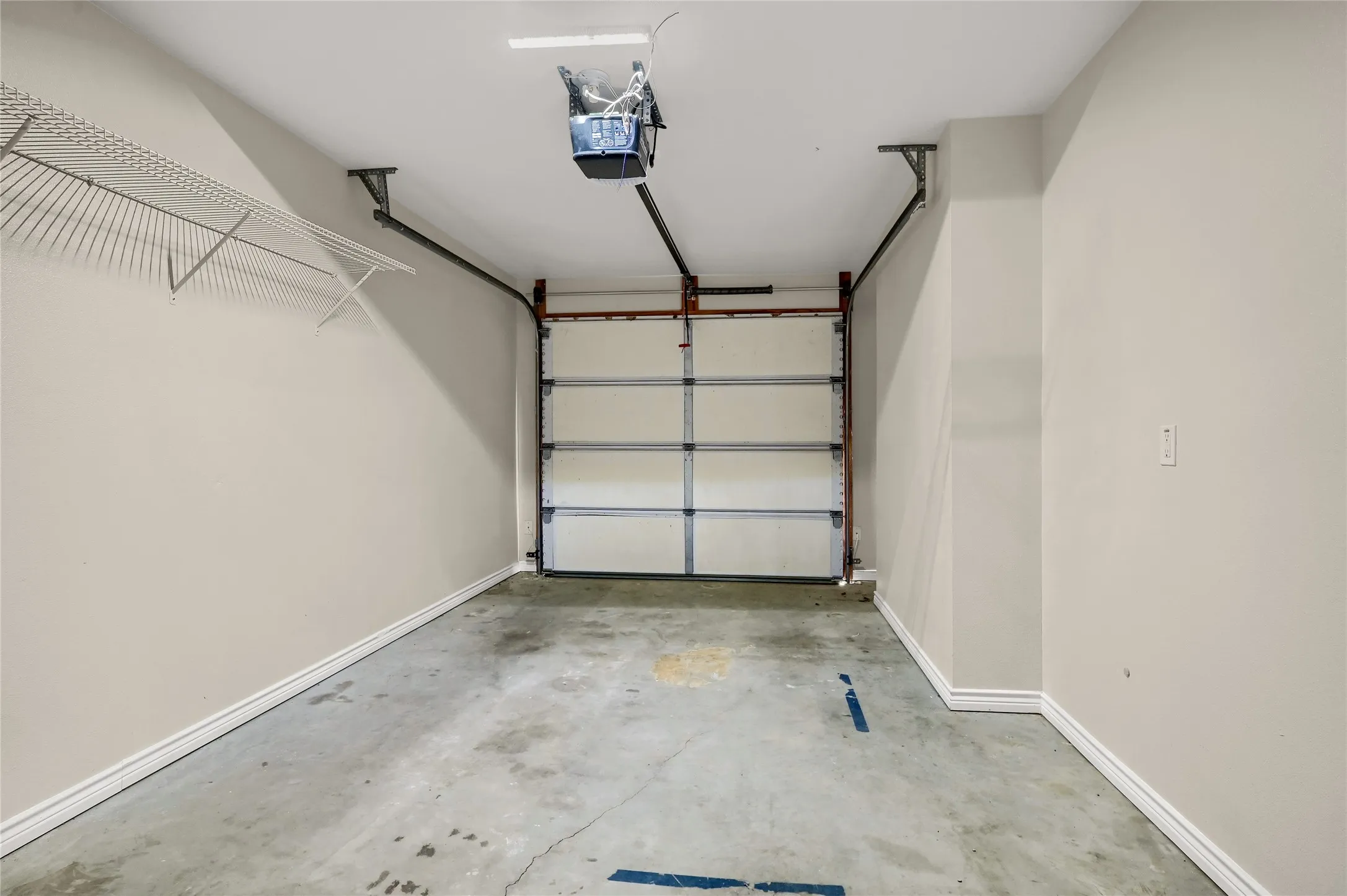 Duplex For Rent in Grayson County , 1025 Rice Street 102, Denison, Texas 75020, 2 Bedroom, 2 Bathroom, 1 Garage spaces, 1,200 Sqft, built in 2006, mls#21378956, Real Estate Agent in Denison, Homes For Rent in Grayson county, Homes For Rent in Denison, Realtor in Denison Texas, Real Estate Brokerage Independent Realty Texas, Luminita Cordes Realtor