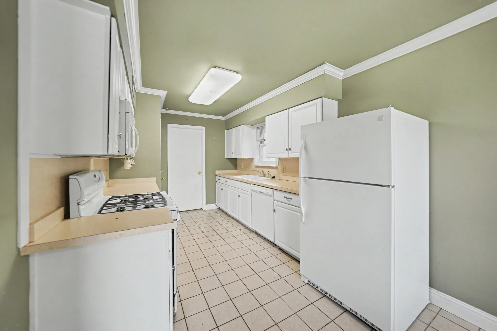 Single Family Residence For Sale in Dallas County , 3917 High Summit Drive, Dallas, Texas 75244, 3 Bedroom, 2 Bathroom, 2 Garage spaces, 2,410 Sqft, built in 1968, mls#21378969, Real Estate Agent in Dallas, Homes For Sale in Dallas county, Homes For Sale in Dallas, Realtor in Dallas Texas, Real Estate Brokerage Independent Realty Texas, Luminita Cordes Realtor