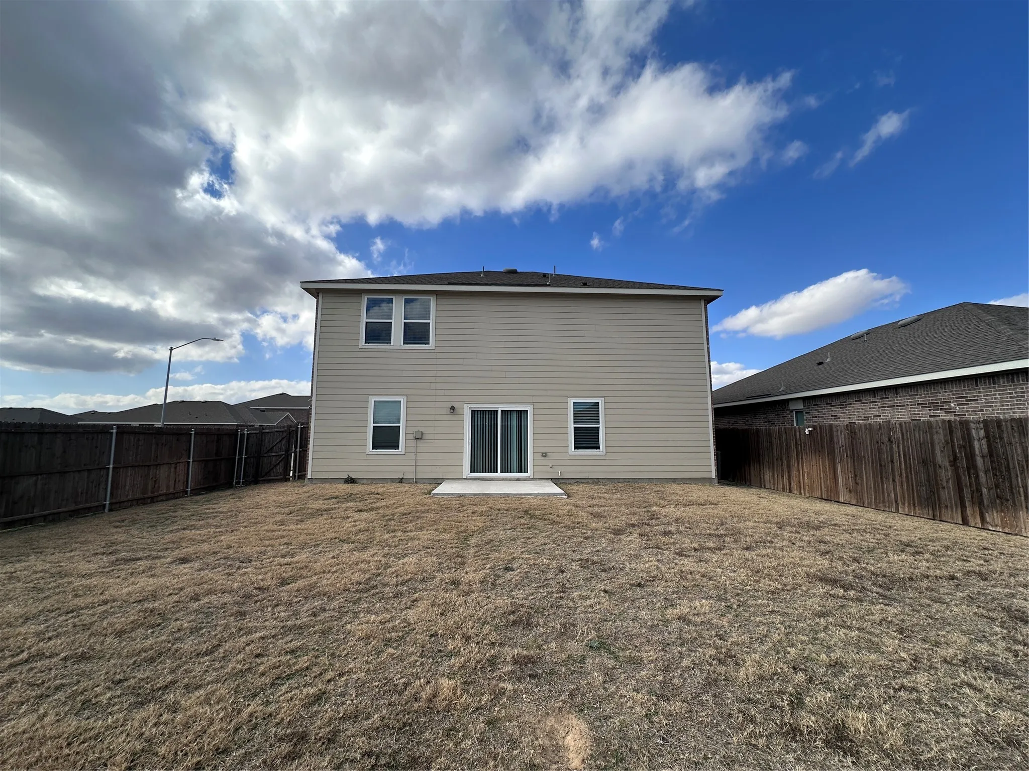 Single Family Residence For Sale in Tarrant County , 13400 Hiskey Drive, Fort Worth, Texas 76052, 4 Bedroom, 3 Bathroom, 2 Garage spaces, 2,116 Sqft, built in 2022, mls#21378938, Real Estate Agent in Fort Worth, Homes For Sale in Tarrant county, Homes For Sale in Fort Worth, Realtor in Fort Worth Texas, Real Estate Brokerage Independent Realty Texas, Luminita Cordes Realtor