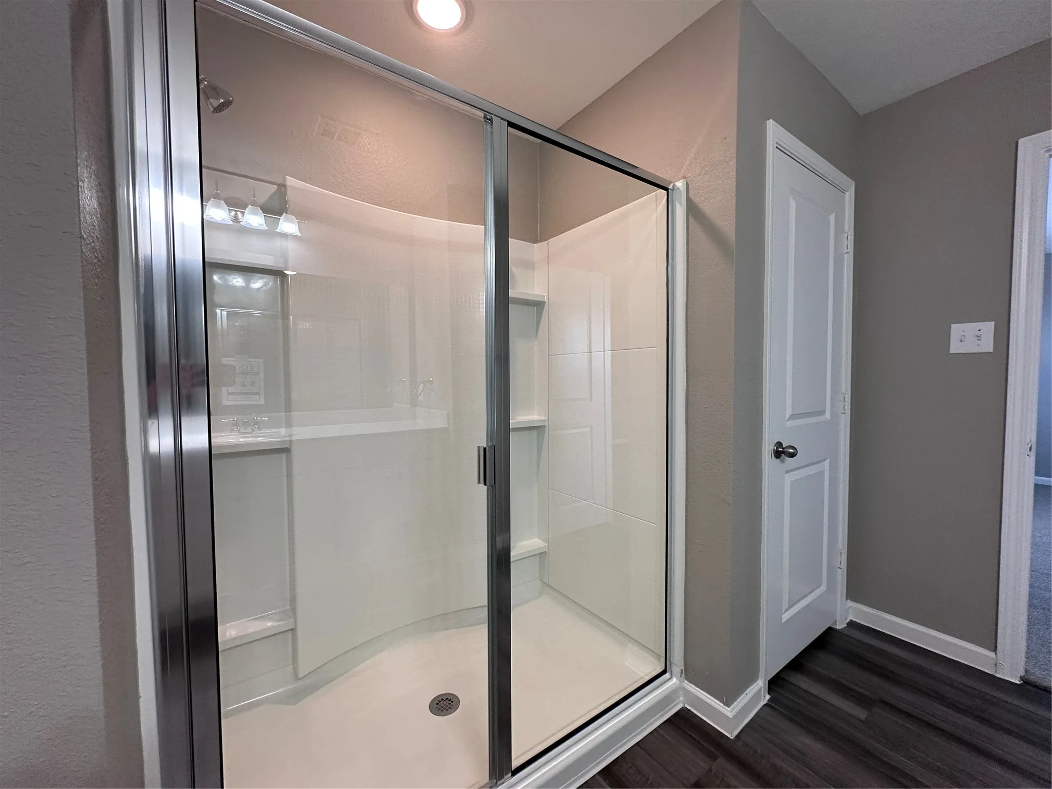 Single Family Residence For Sale in Tarrant County , 13400 Hiskey Drive, Fort Worth, Texas 76052, 4 Bedroom, 3 Bathroom, 2 Garage spaces, 2,116 Sqft, built in 2022, mls#21378938, Real Estate Agent in Fort Worth, Homes For Sale in Tarrant county, Homes For Sale in Fort Worth, Realtor in Fort Worth Texas, Real Estate Brokerage Independent Realty Texas, Luminita Cordes Realtor