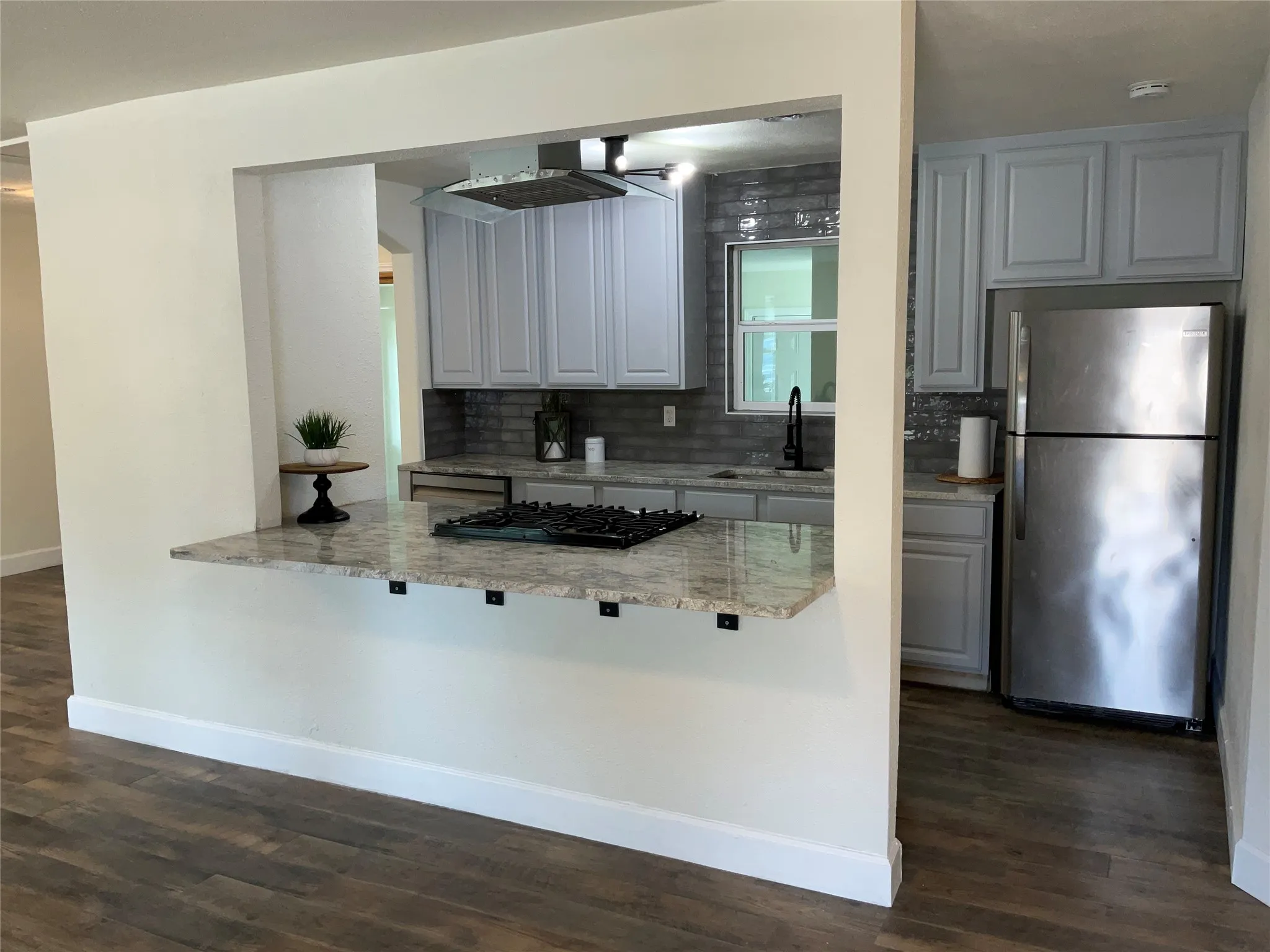 Single Family Residence For Sale in Coryell County , 1007 S 25th Street, Copperas Cove, Texas 76522, 4 Bedroom, 2 Bathroom, Garage spaces, 1,424 Sqft, built in 1976, mls#21297886, Real Estate Agent in Copperas Cove, Homes For Sale in Coryell county, Homes For Sale in Copperas Cove, Realtor in Copperas Cove Texas, Real Estate Brokerage Independent Realty Texas, Luminita Cordes Realtor